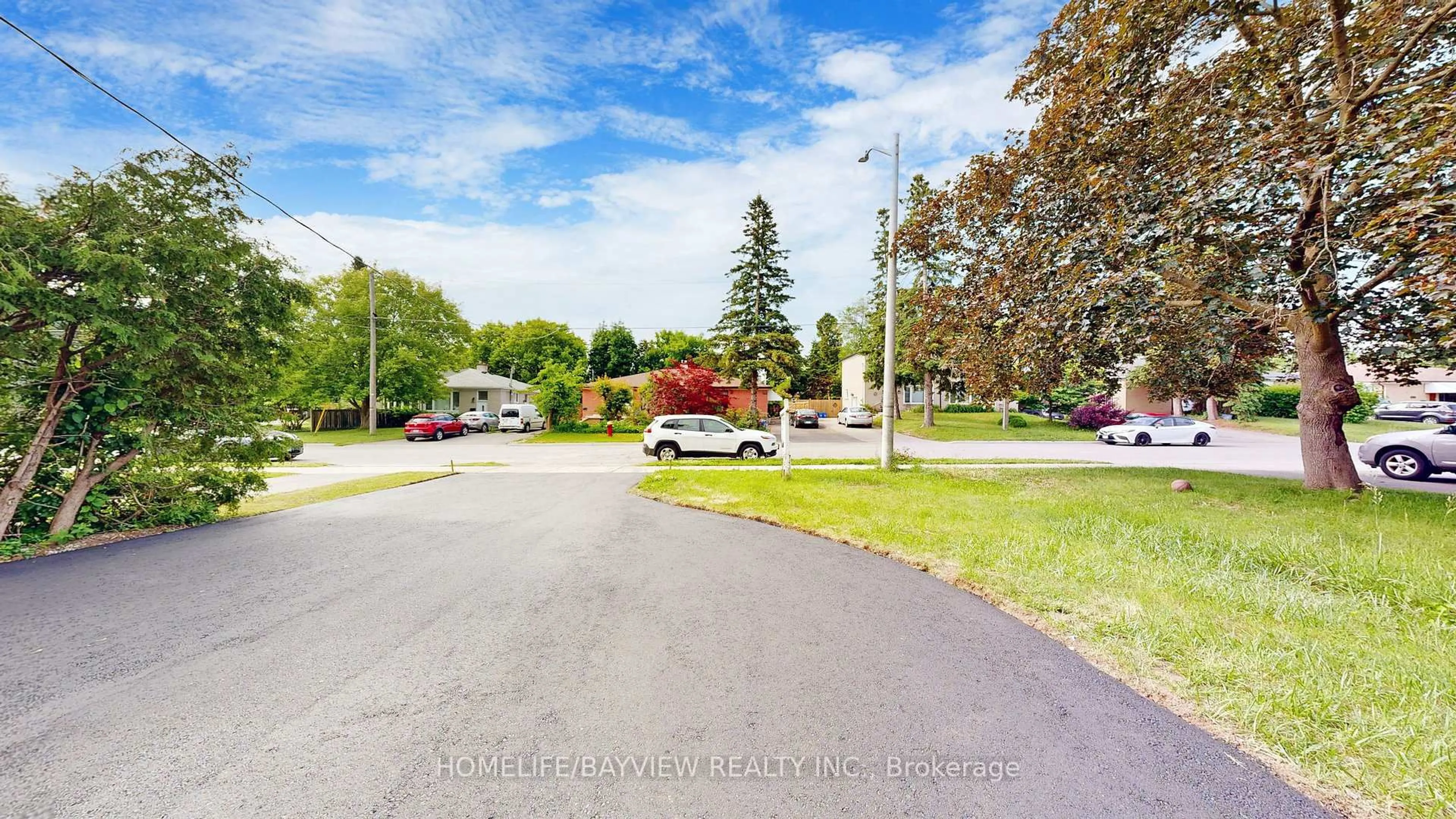 Unknown for 245 Alsace Rd, Richmond Hill Ontario L4C 2W9
