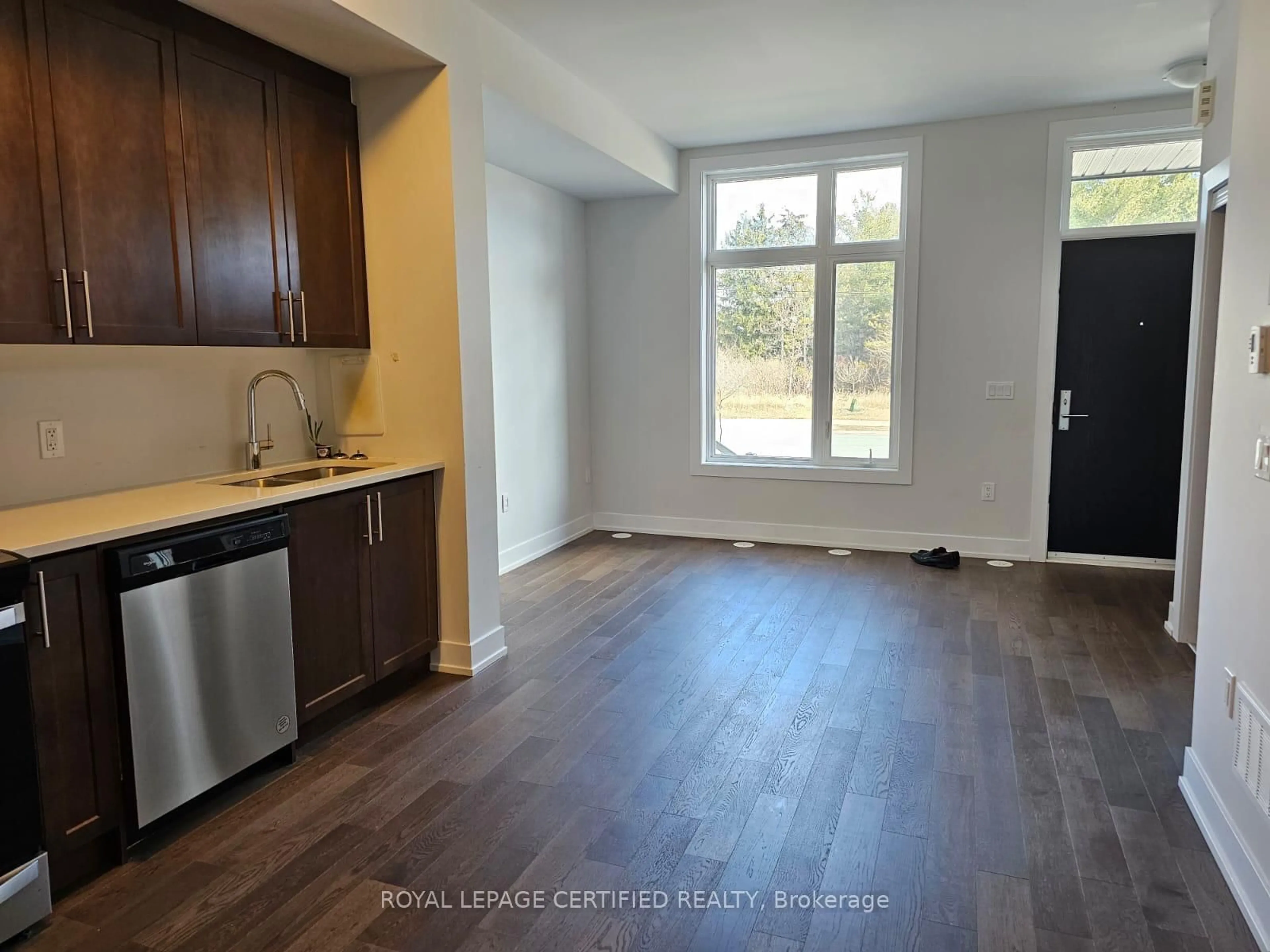 A pic of a room for 9560 Islington Ave #L115, Vaughan Ontario L4H 5E8