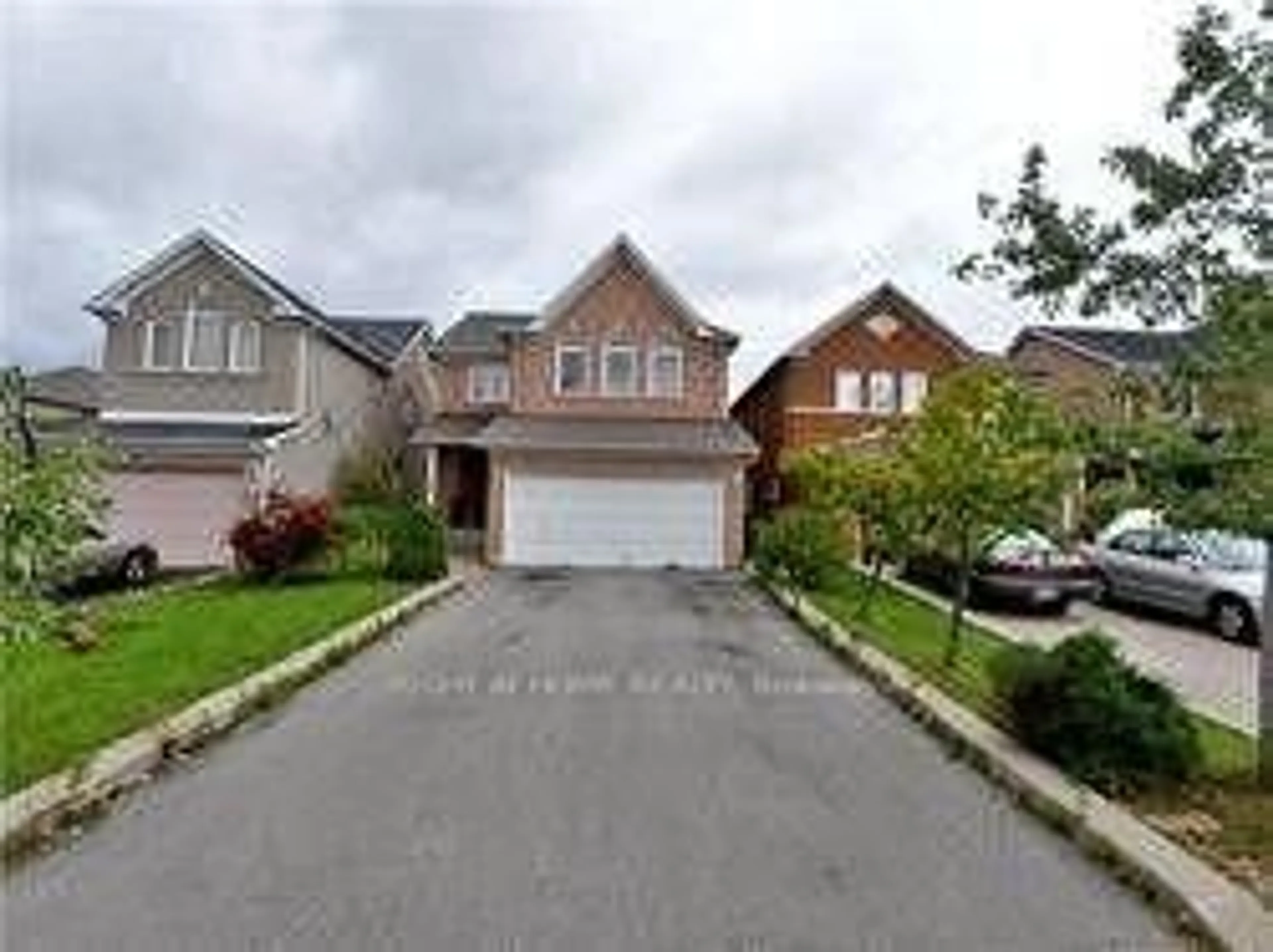 Unknown for 186 Roxbury St, Markham Ontario L3S 3T6