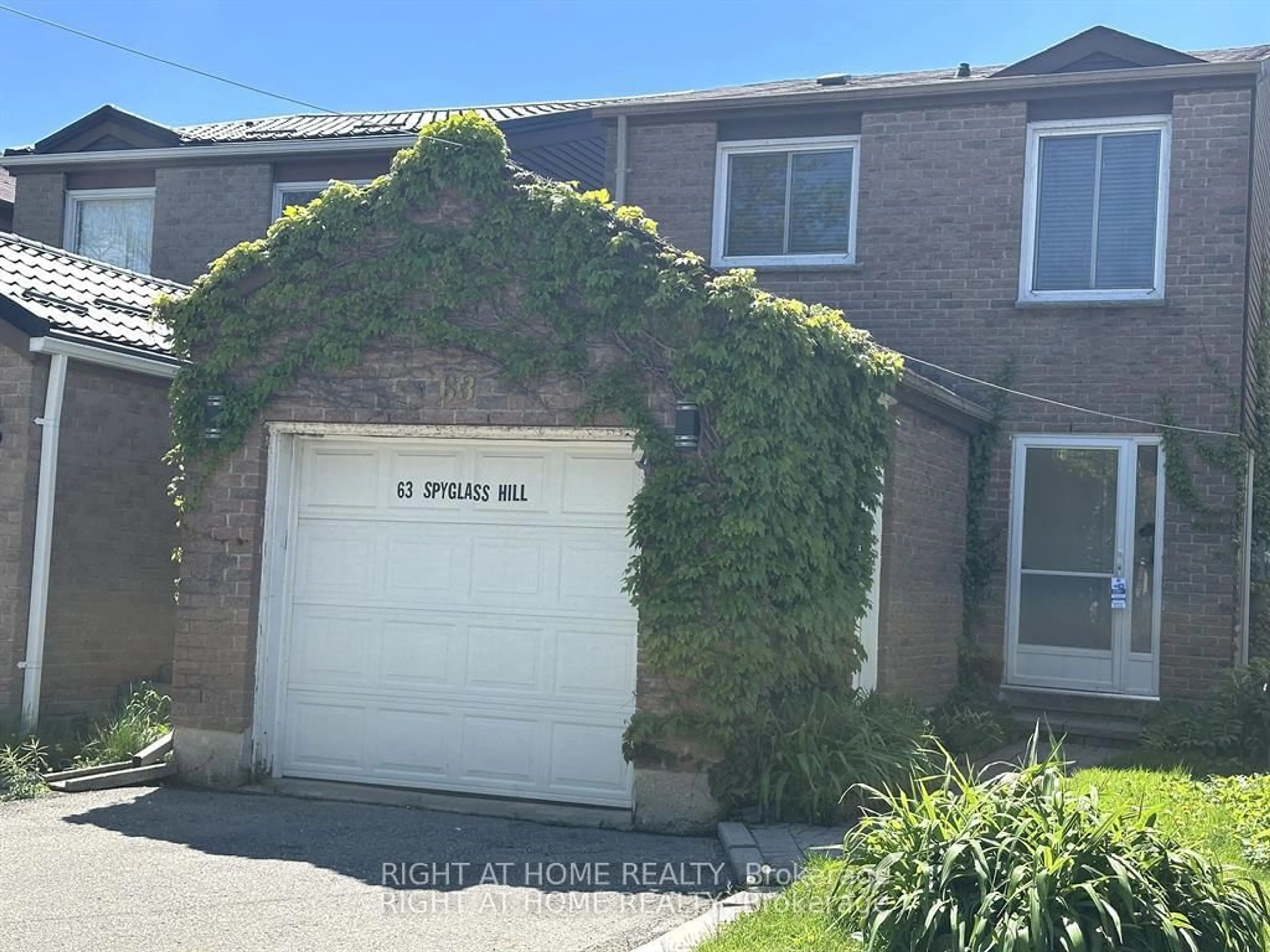 Home with brick exterior material, street for 63 Spyglass Hill Rd, Vaughan Ontario L4K 2K6