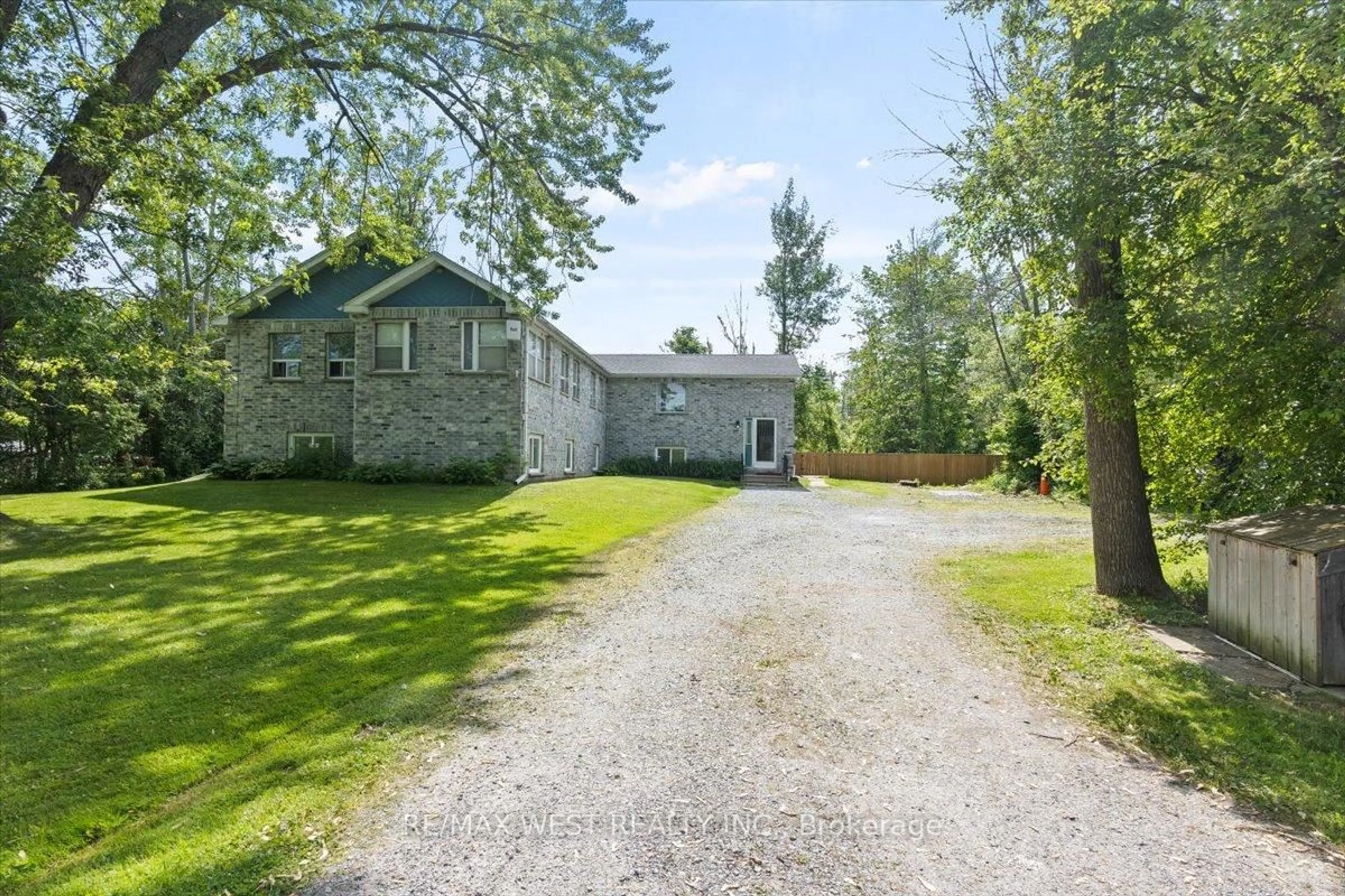 A pic from outside/outdoor area/front of a property/back of a property/a pic from drone, street for 25685 Maple Beach Rd, Brock Ontario L0K 1A0