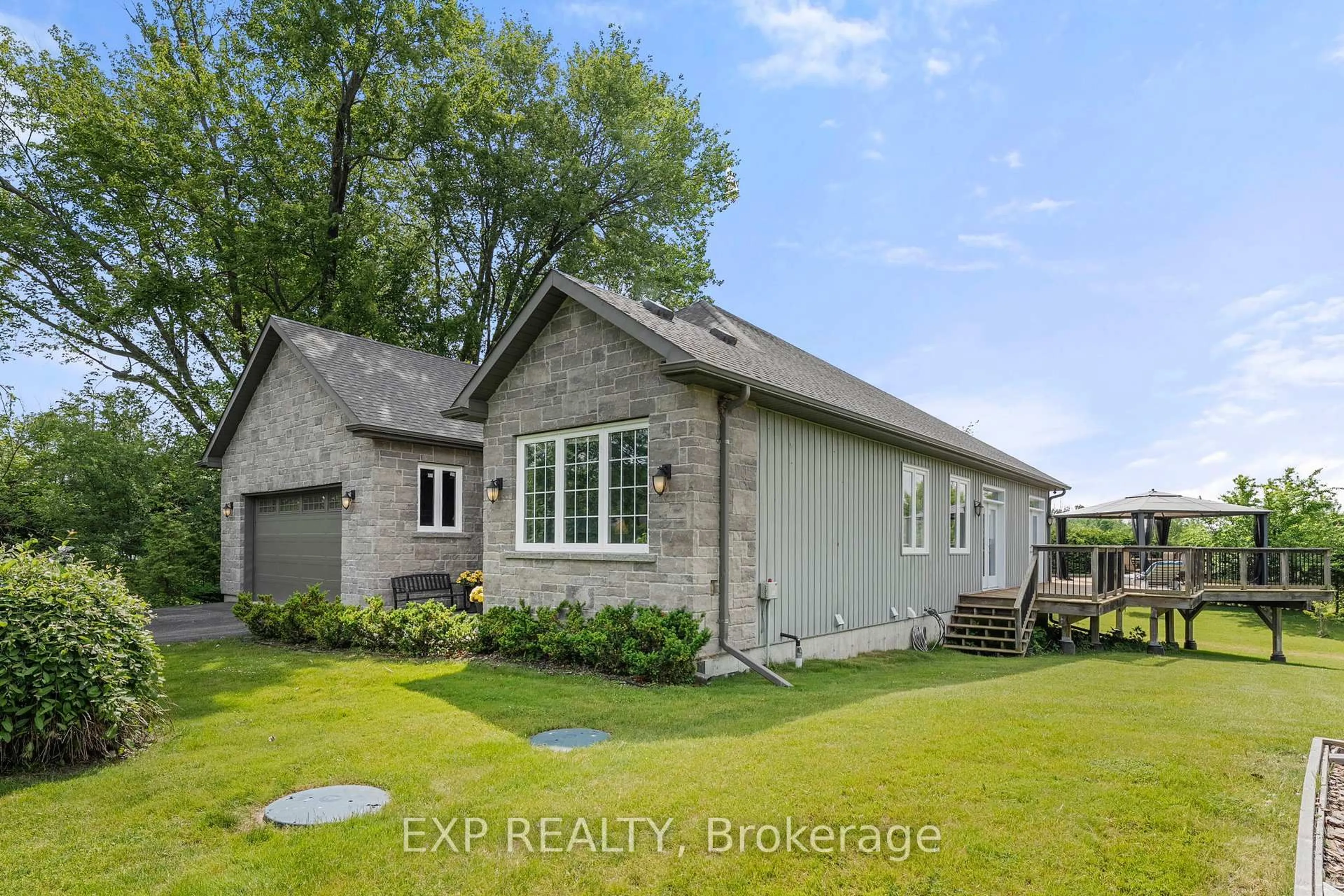 Unknown for 71 Clovelly Cove, Georgina Ontario L0E 1E0