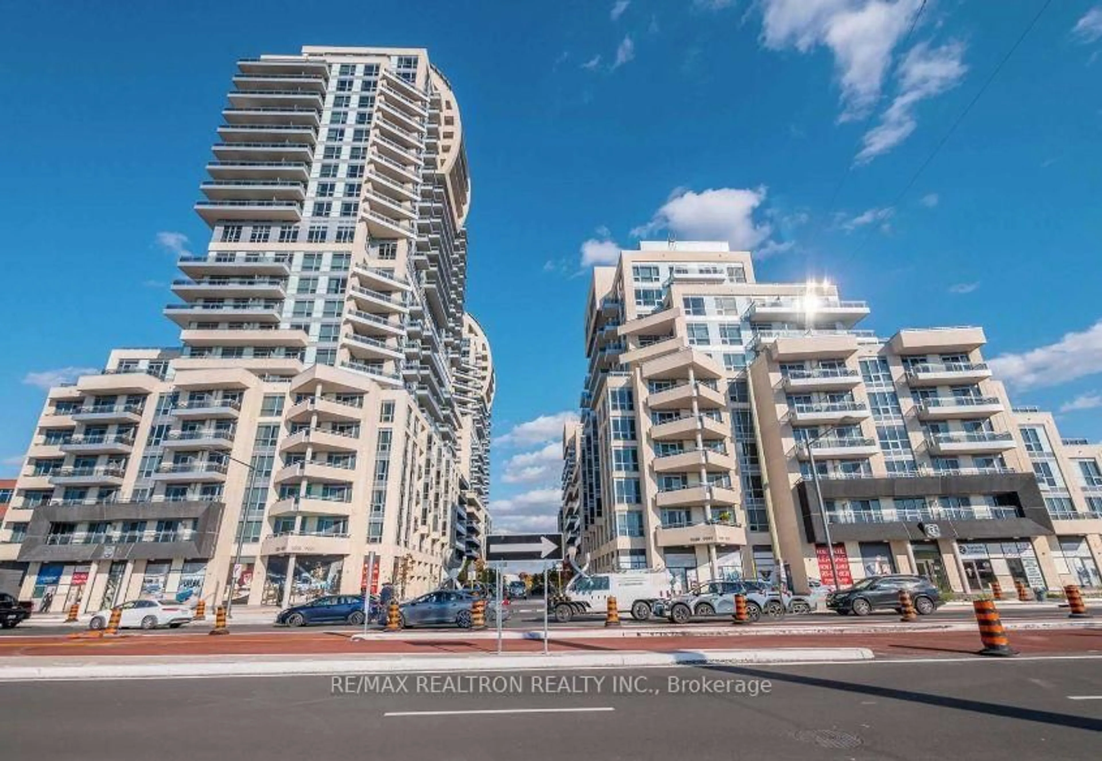 Unknown for 9205 Yonge St #603, Richmond Hill Ontario L4C 6Z2