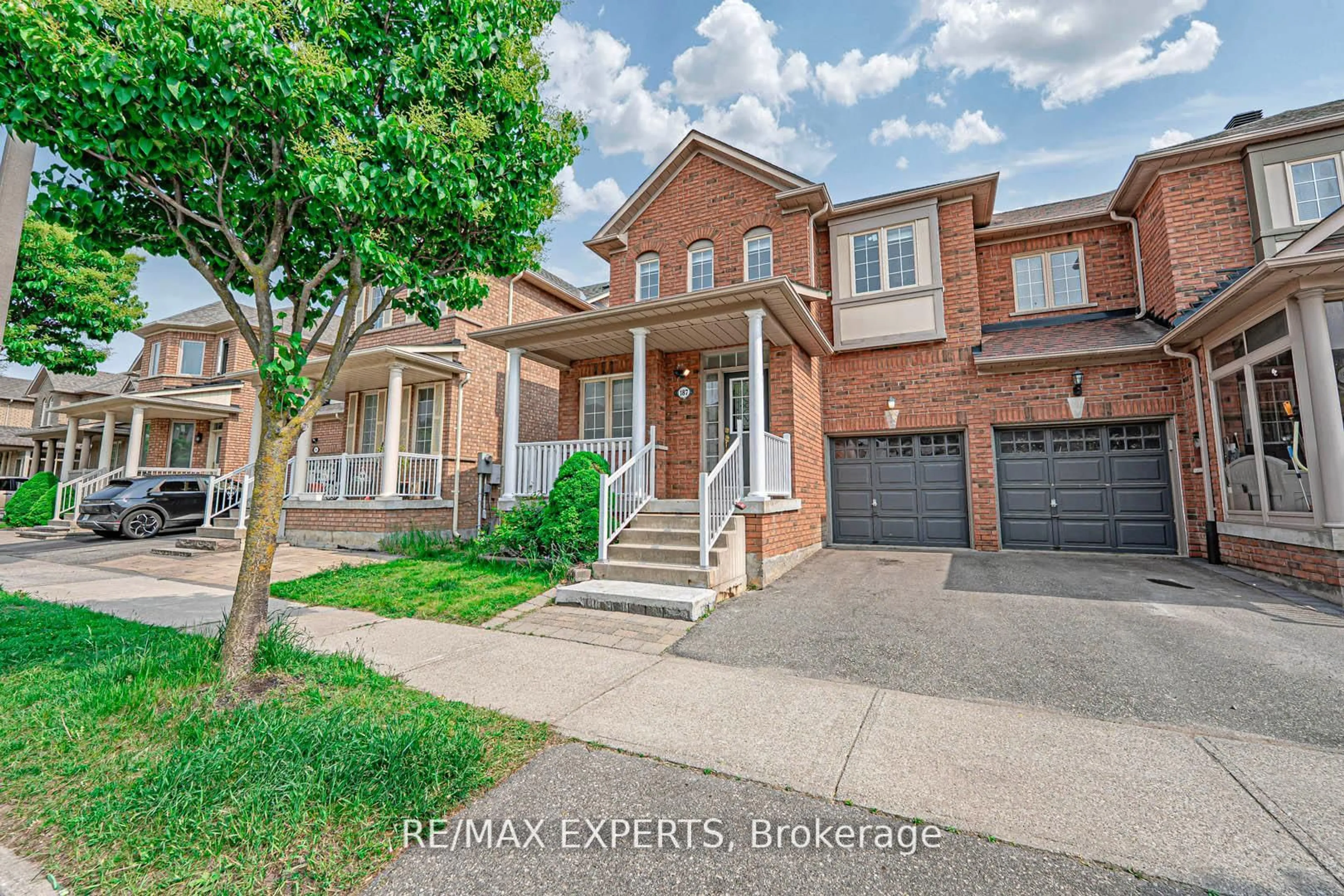 Home with brick exterior material, street for 187 Hopecrest Rd, Markham Ontario L6C 2V6