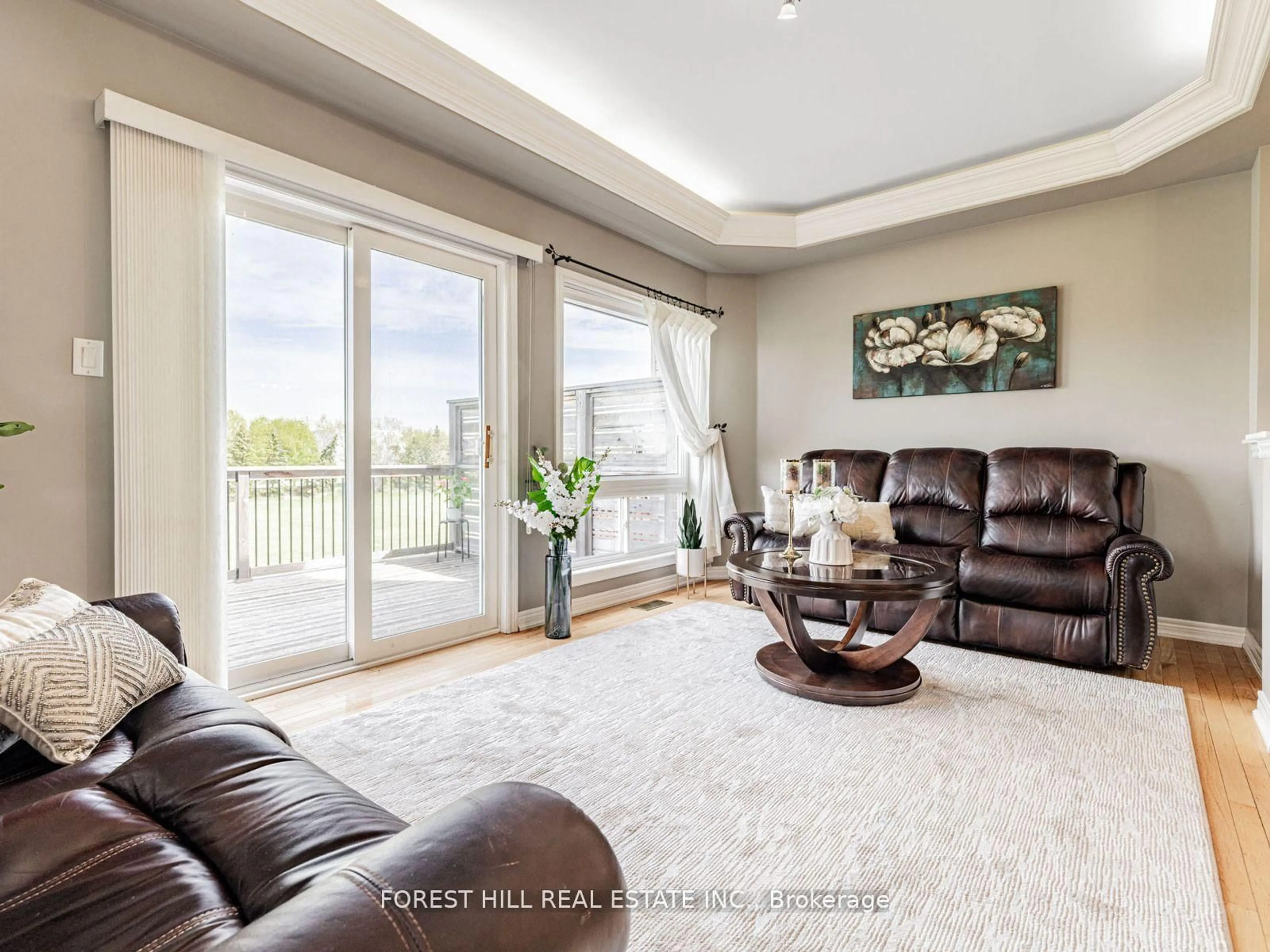 Living room with furniture, unknown for 614 Mcbean Ave, Newmarket Ontario L3X 2L5