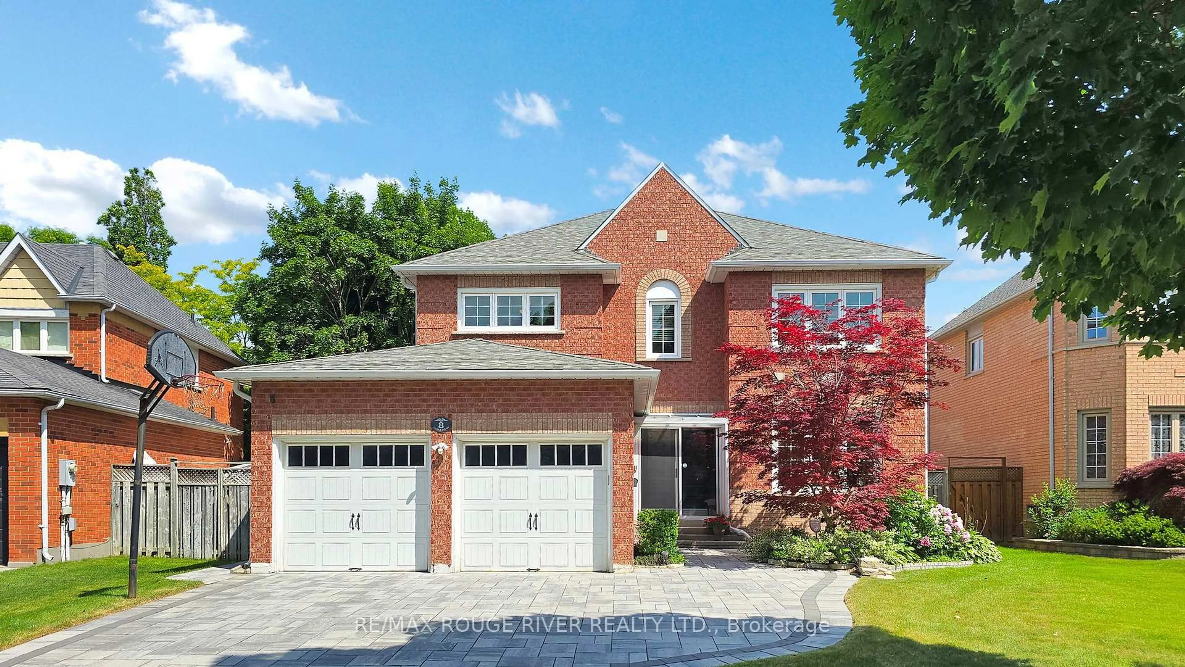 Home with brick exterior material, street for 8 Lismer Crt, Markham Ontario L3R 0G2
