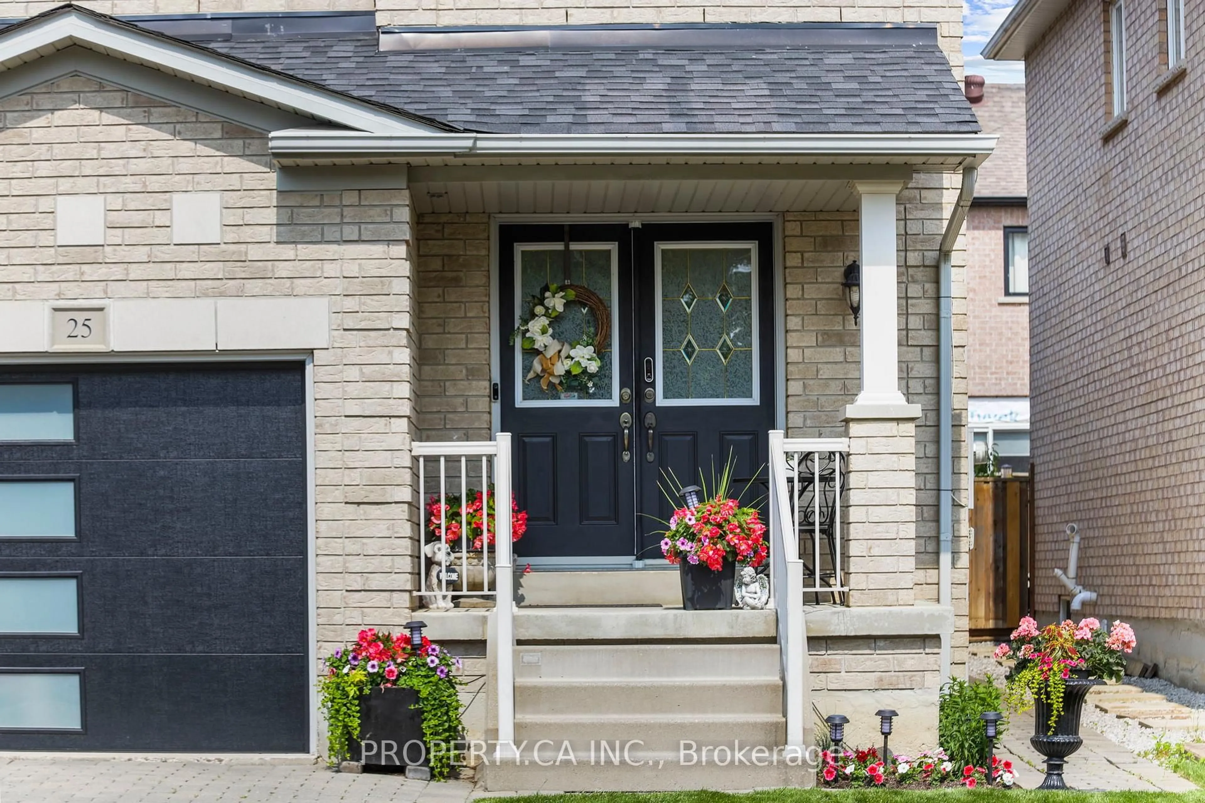 Home with brick exterior material, street for 25 Boticelli Way, Vaughan Ontario L4H 0C6