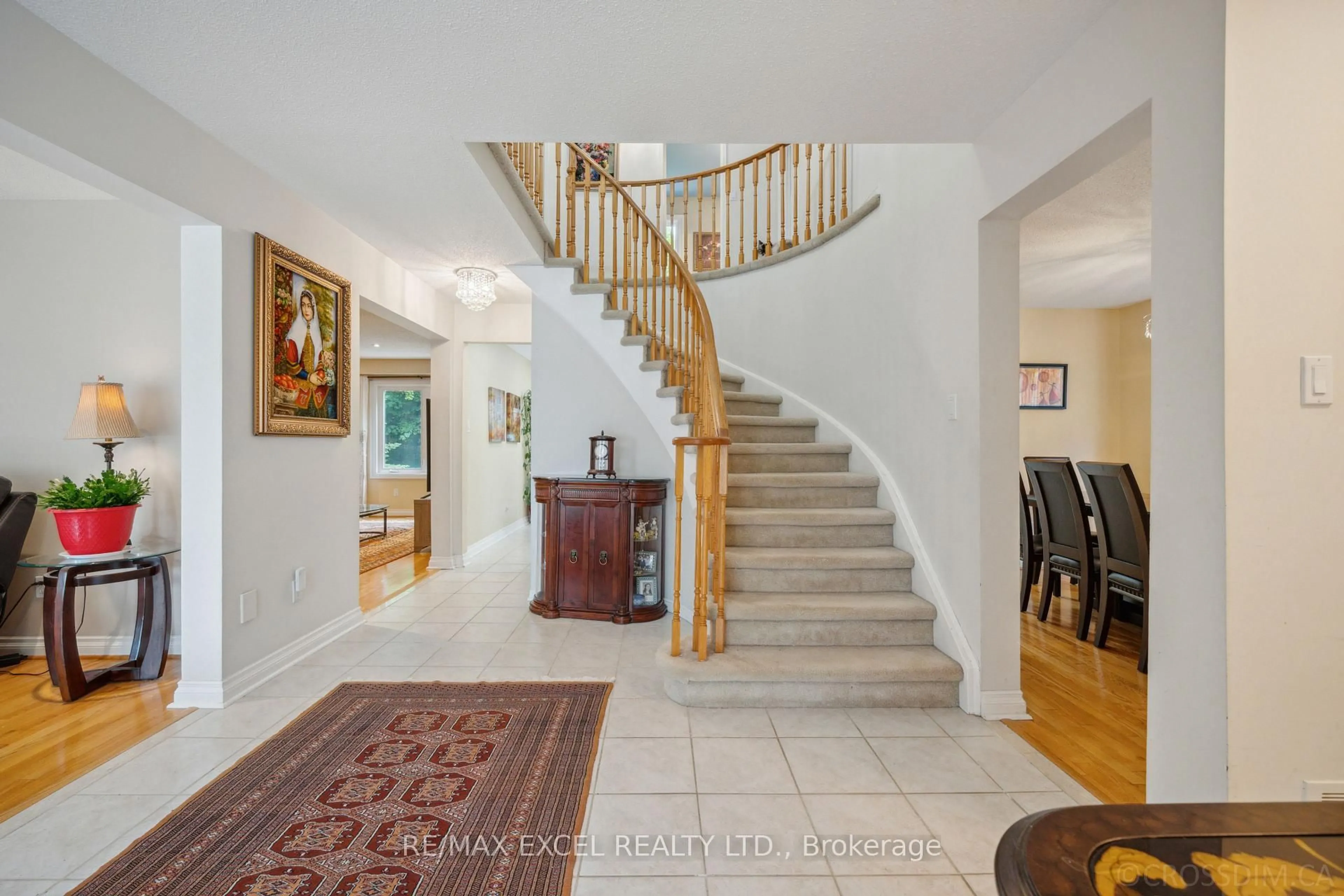Unknown for 455 Dorchester Crt, Newmarket Ontario L3Y 7Z7