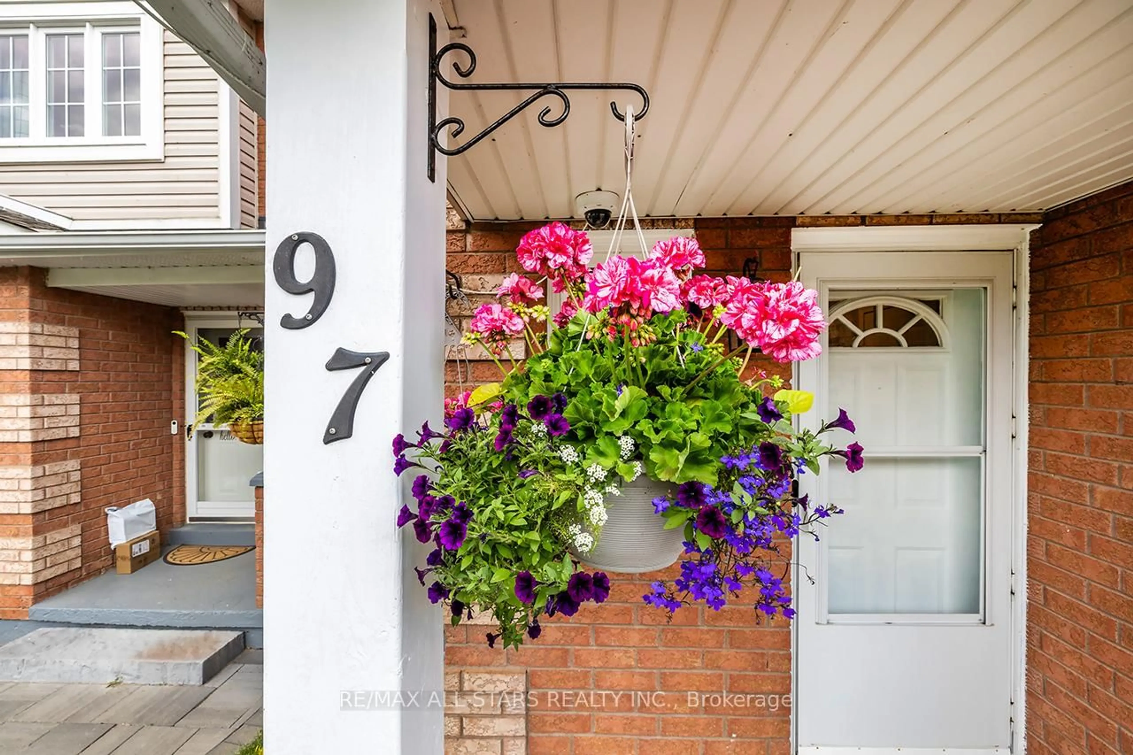 Indoor entryway for 97 Lorne St, Brock Ontario L0C 1H0