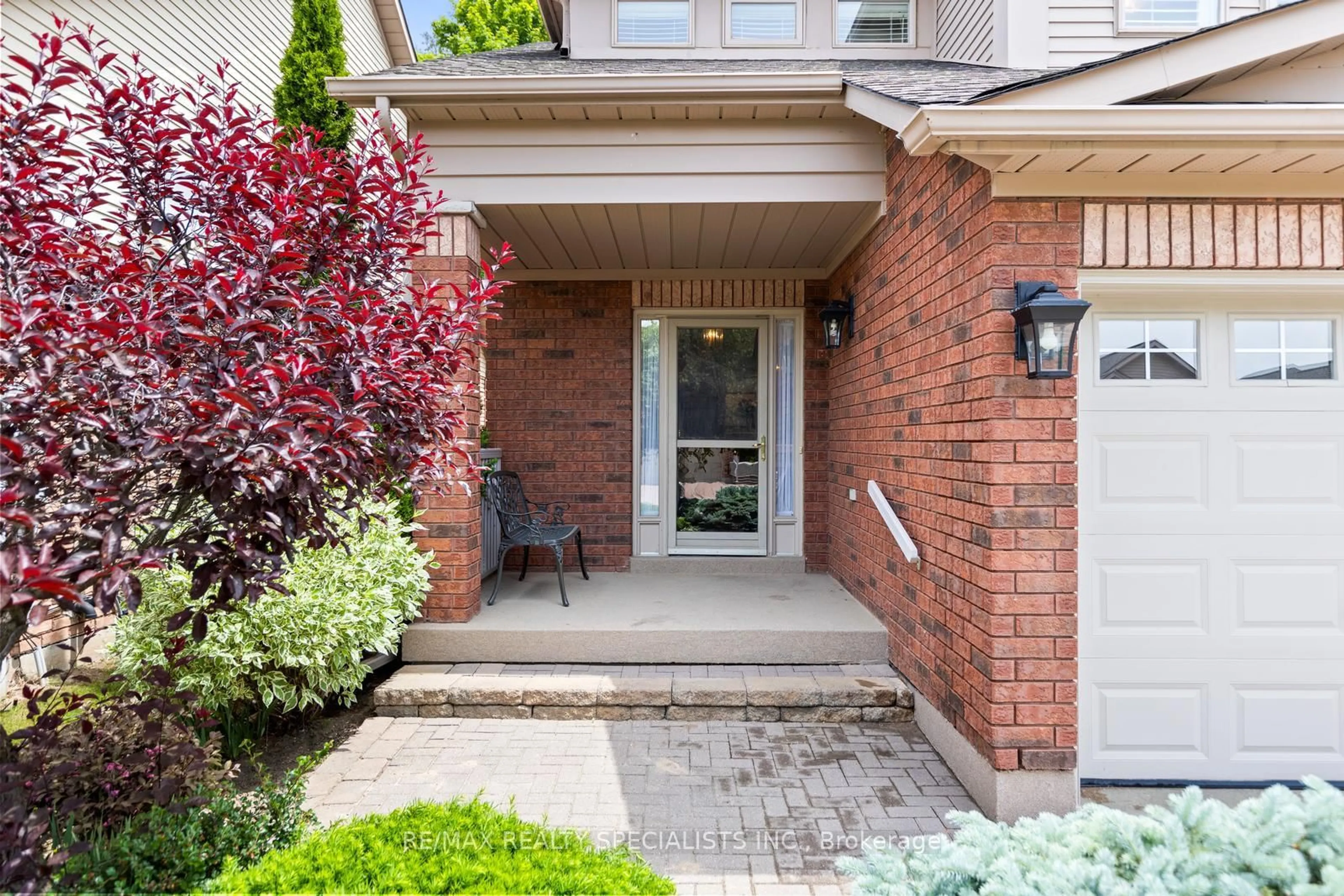 Home with brick exterior material, street for 47 Sunset Blvd, New Tecumseth Ontario L9R 1Y8