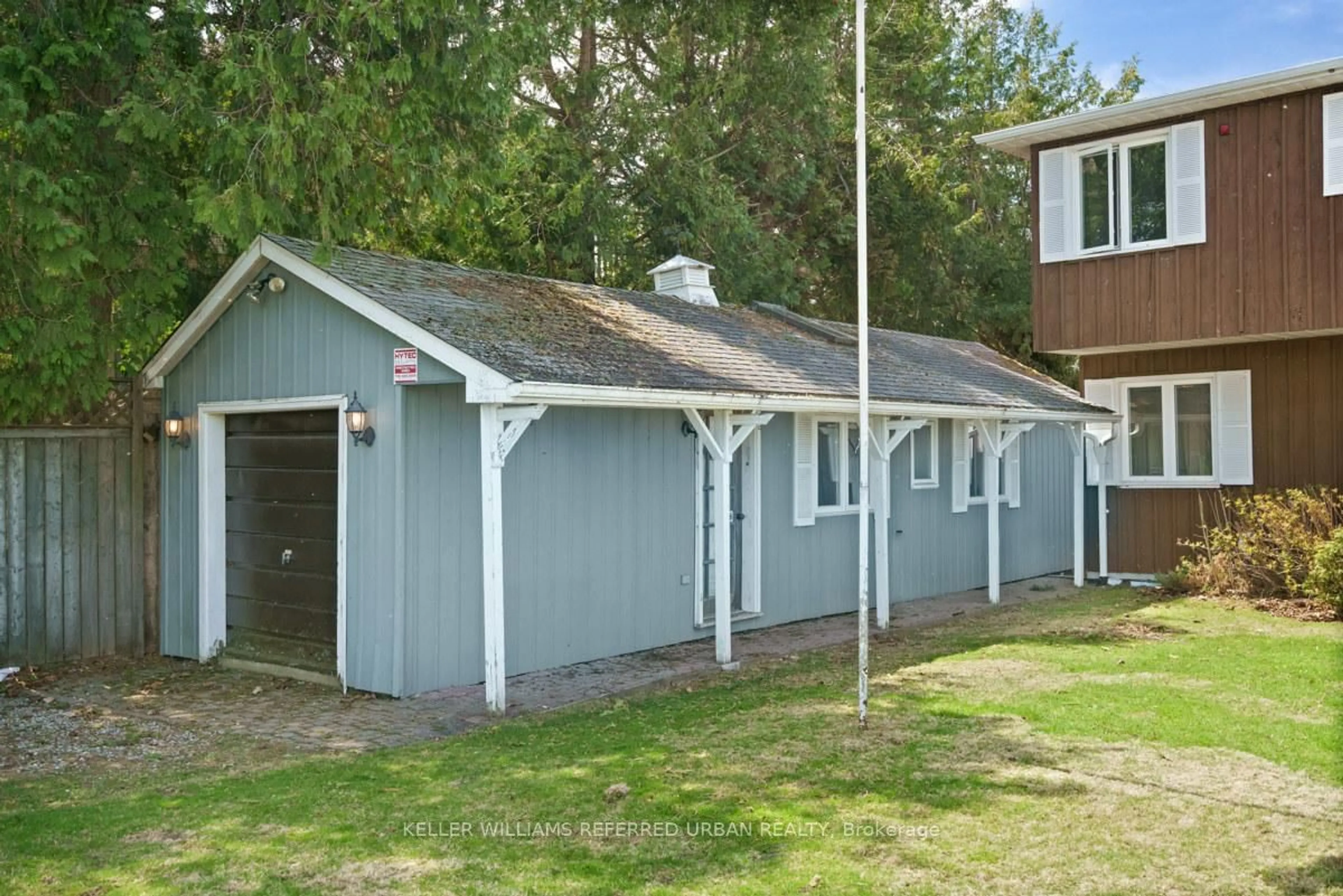 Shed for 26950 Cedarhurst Beach Rd, Brock Ontario L0K 1A0