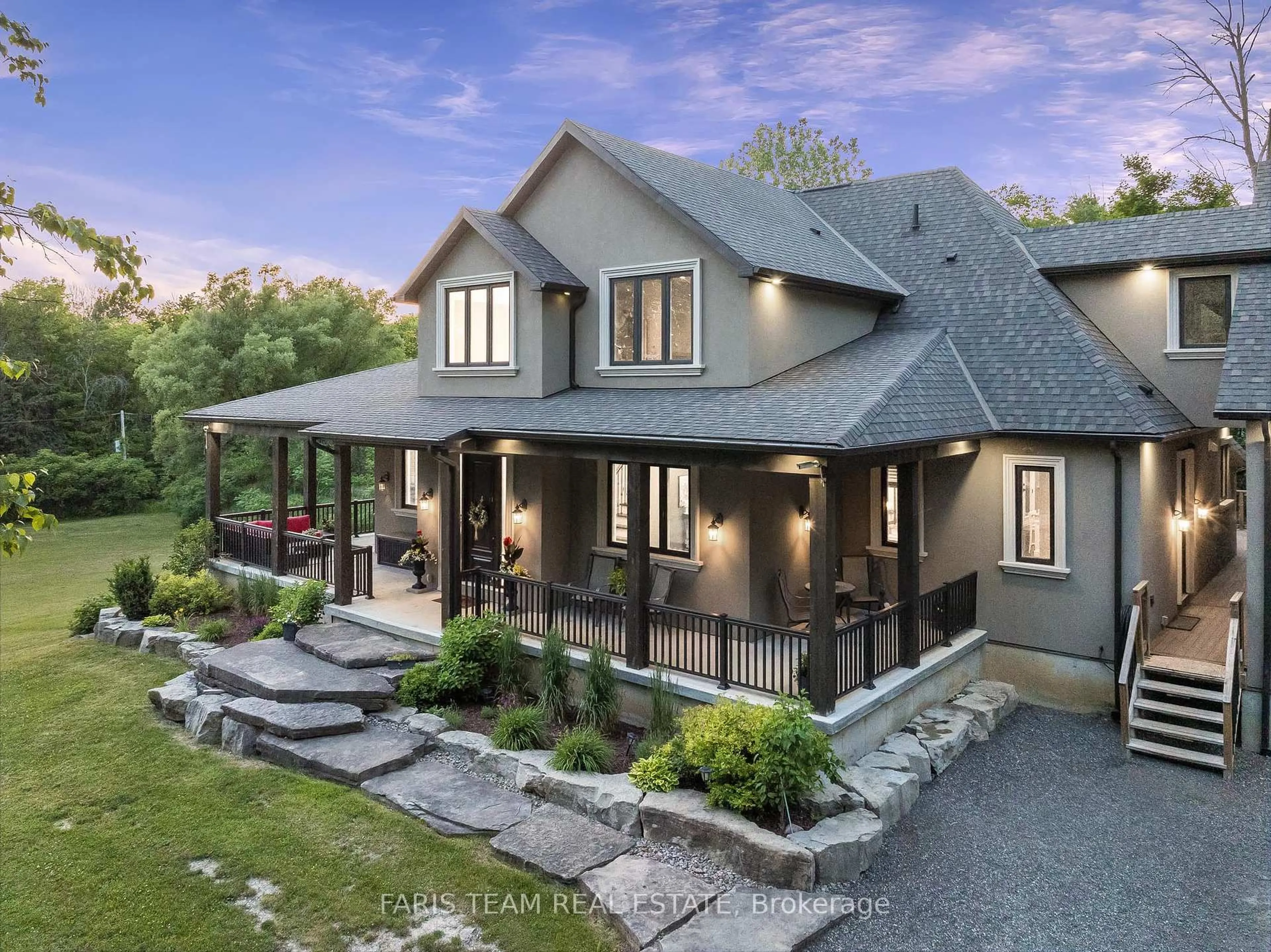Home with brick exterior material, street for 400 Lloyd's Lane, King Ontario L7B 0E4
