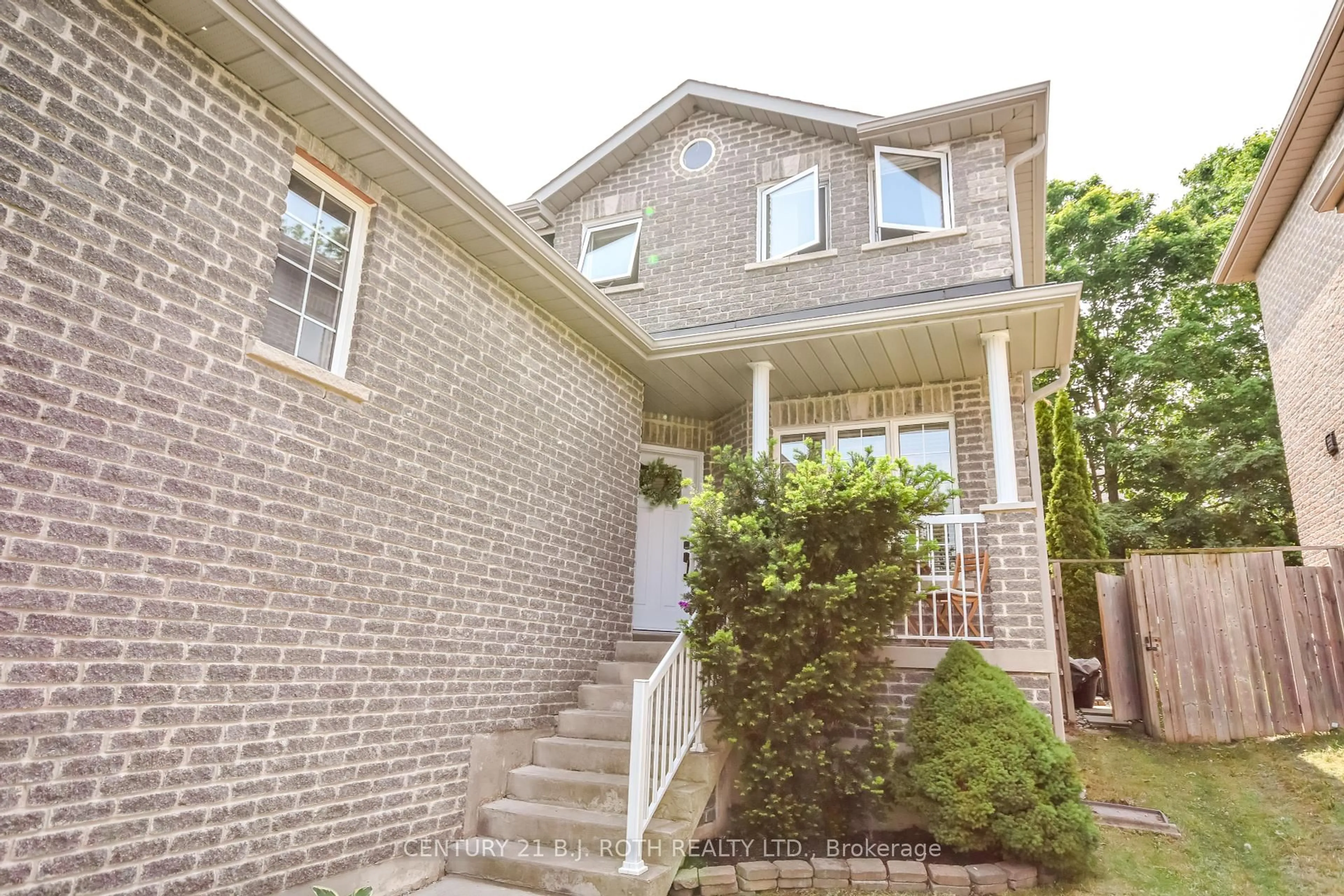 Home with brick exterior material, street for 1863 Swan St, Innisfil Ontario L9S 0B2