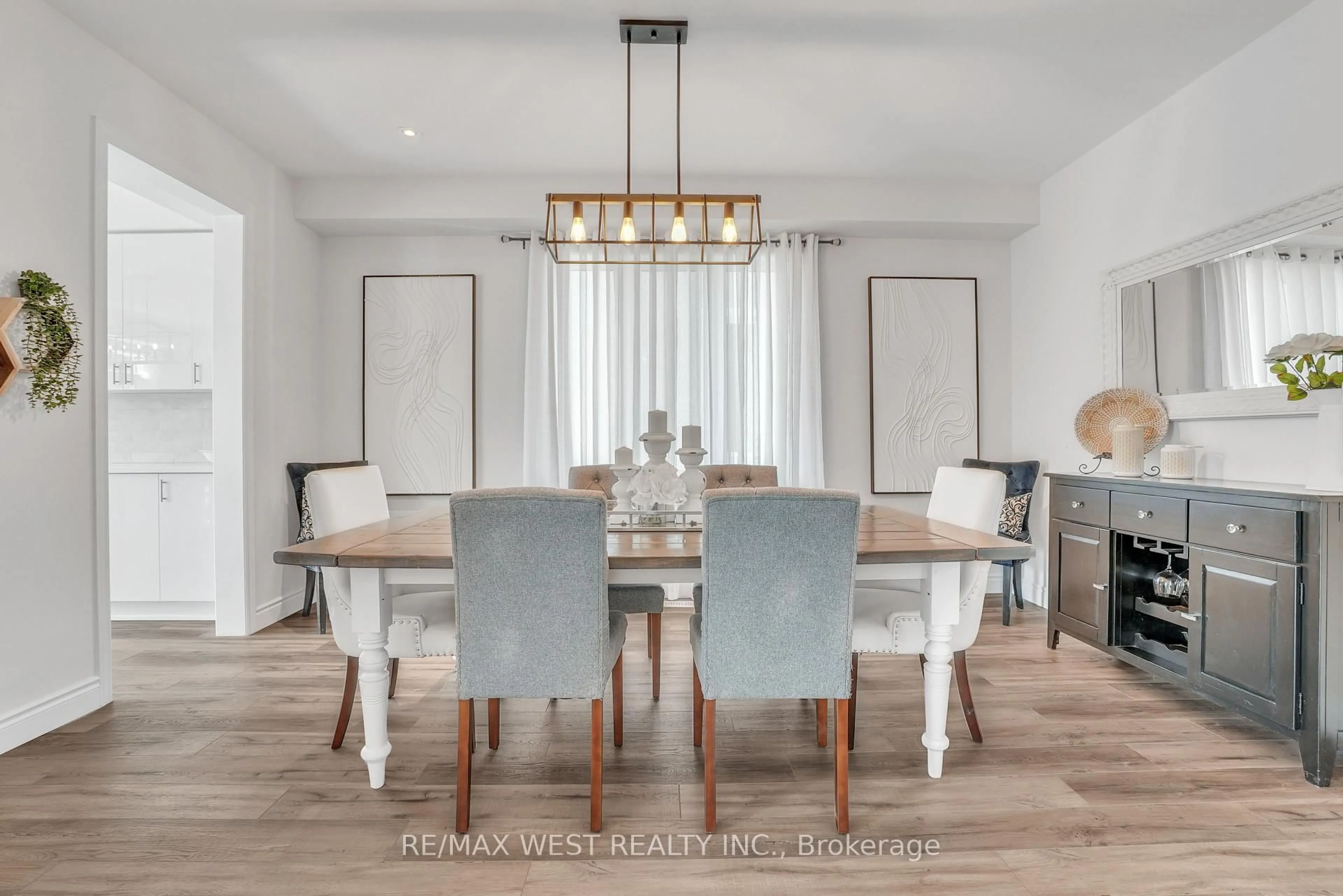 Dining room, wood/laminate floor for 184 Brownley Lane, Essa Ontario L0M 1B6