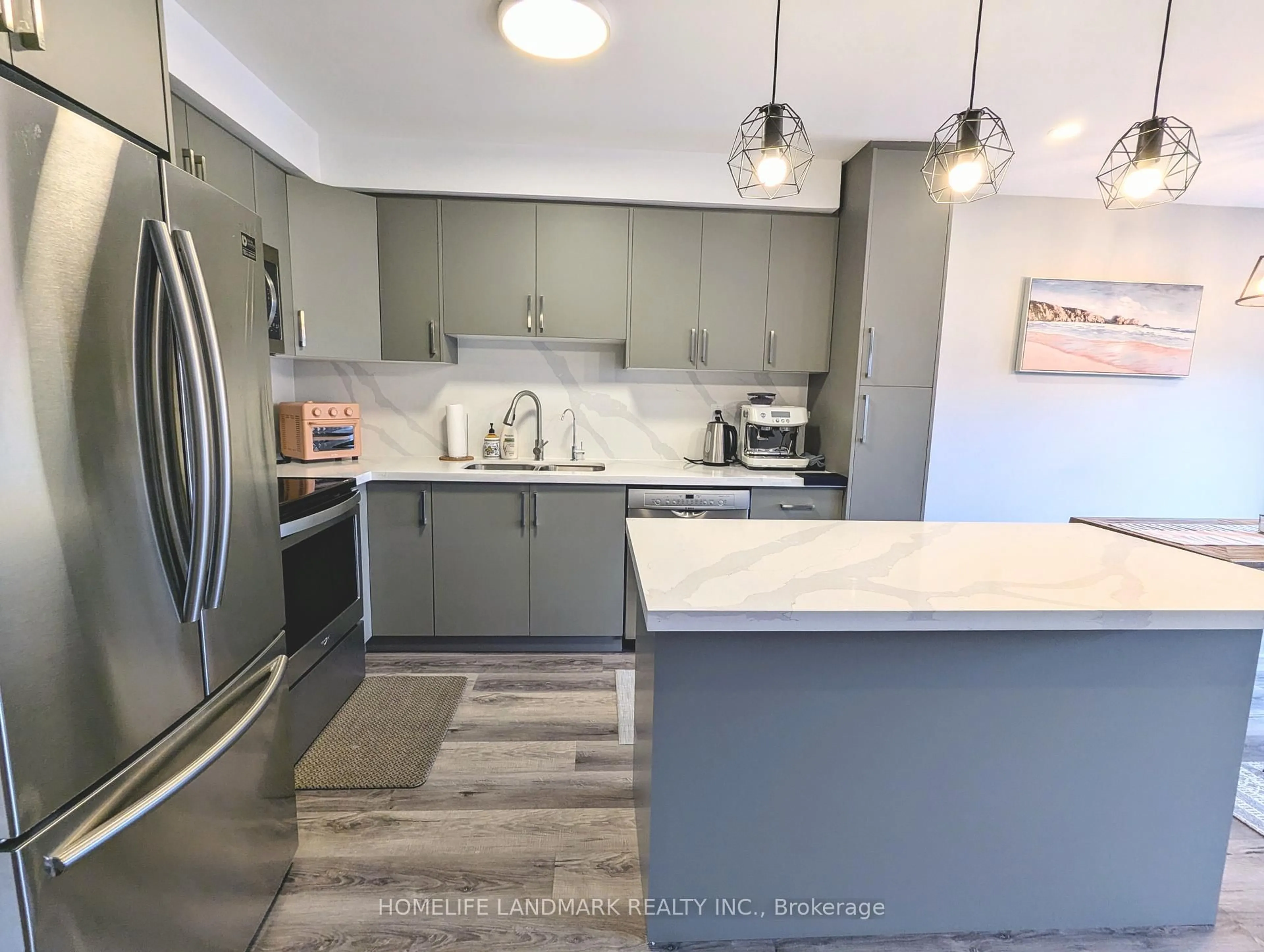 Open concept kitchen, unknown for 86 Tania Cres, Vaughan Ontario L6A 2M8