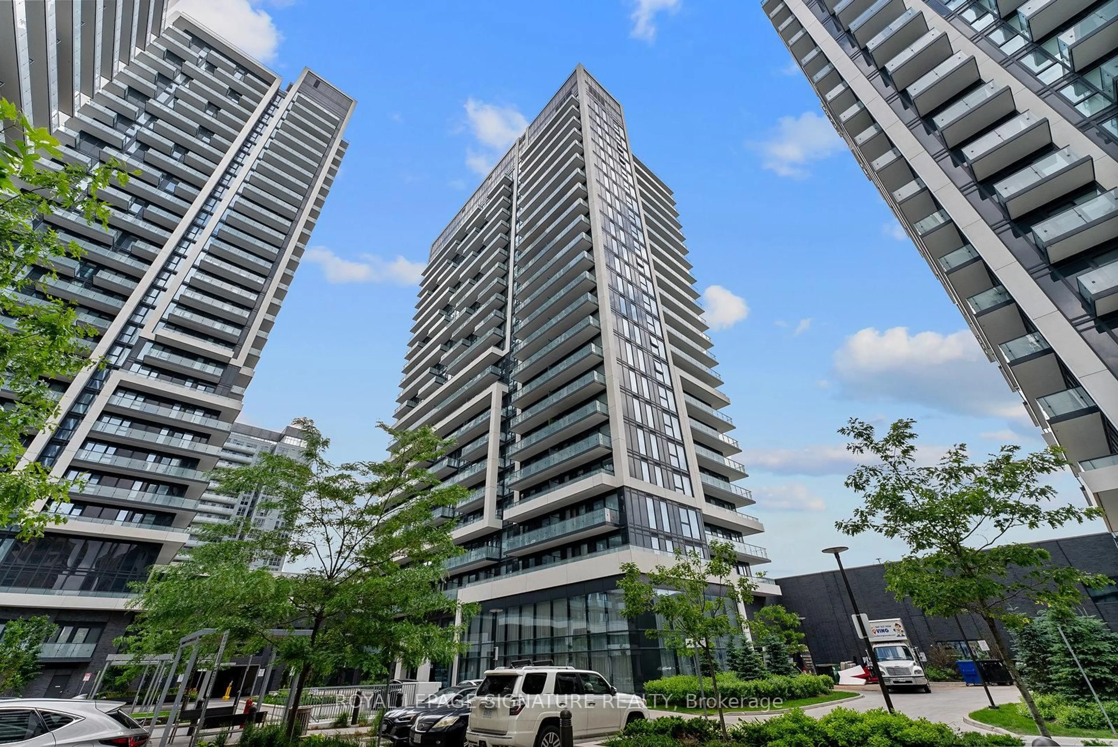 Unknown for 95 Oneida Cres #1004, Richmond Hill Ontario L4B 0H5