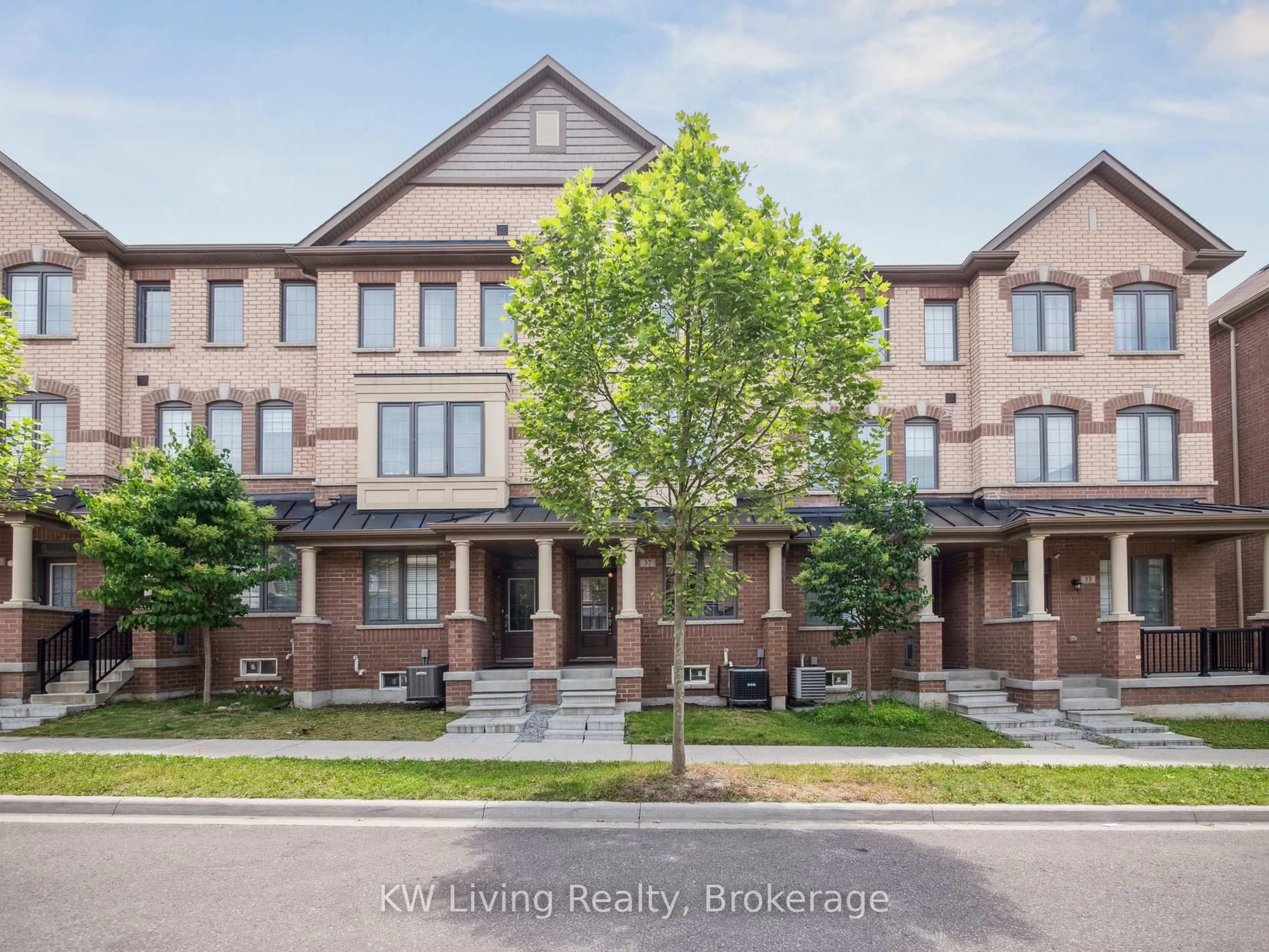 Unknown for 37 Robert Joffre Leet Ave, Markham Ontario L6B 1P7