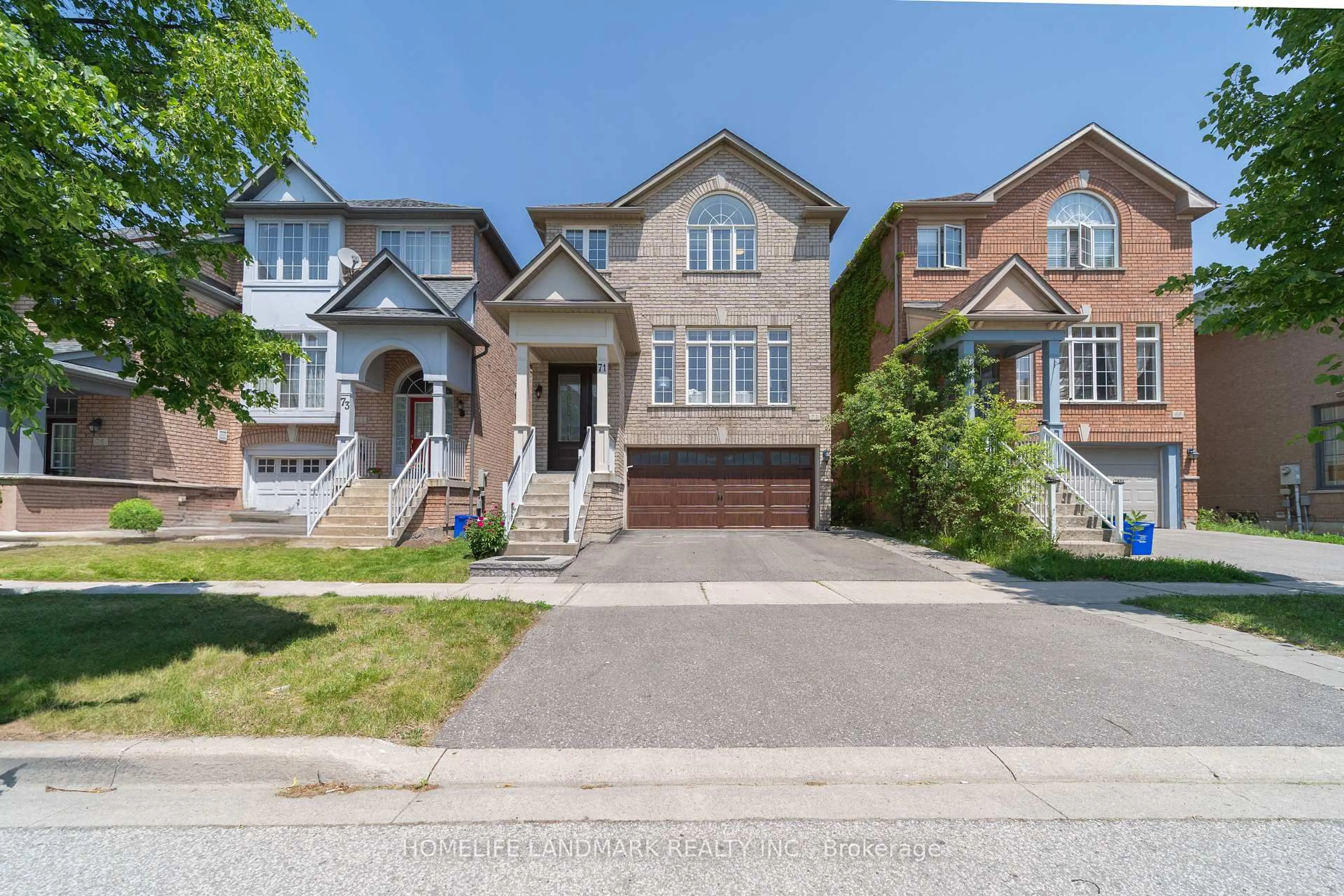 Home with brick exterior material, street for 71 Orchard Hill Blvd, Markham Ontario L6C 2L7
