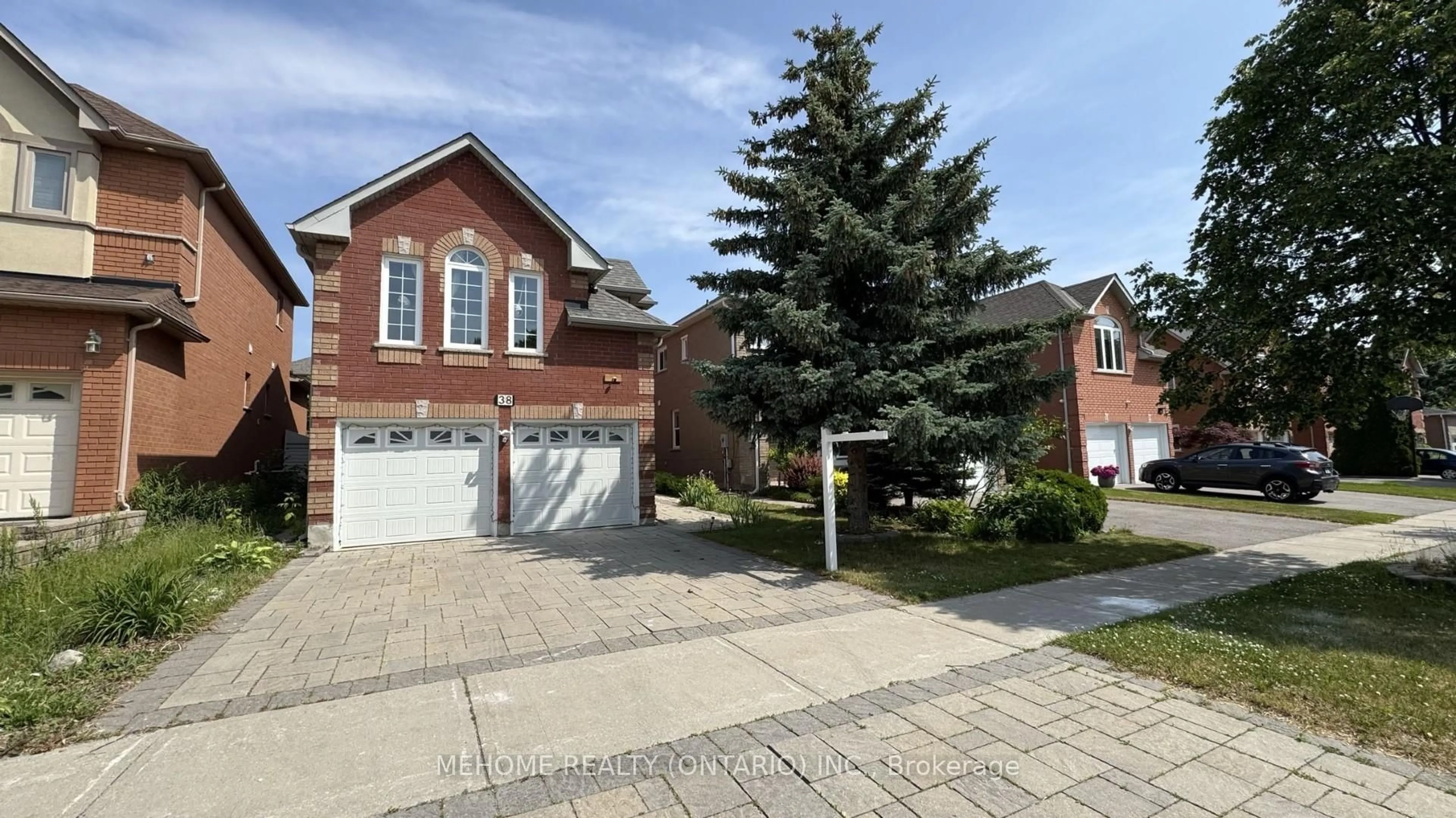 Home with brick exterior material, street for 38 Desert View Cres, Richmond Hill Ontario L4C 0K3