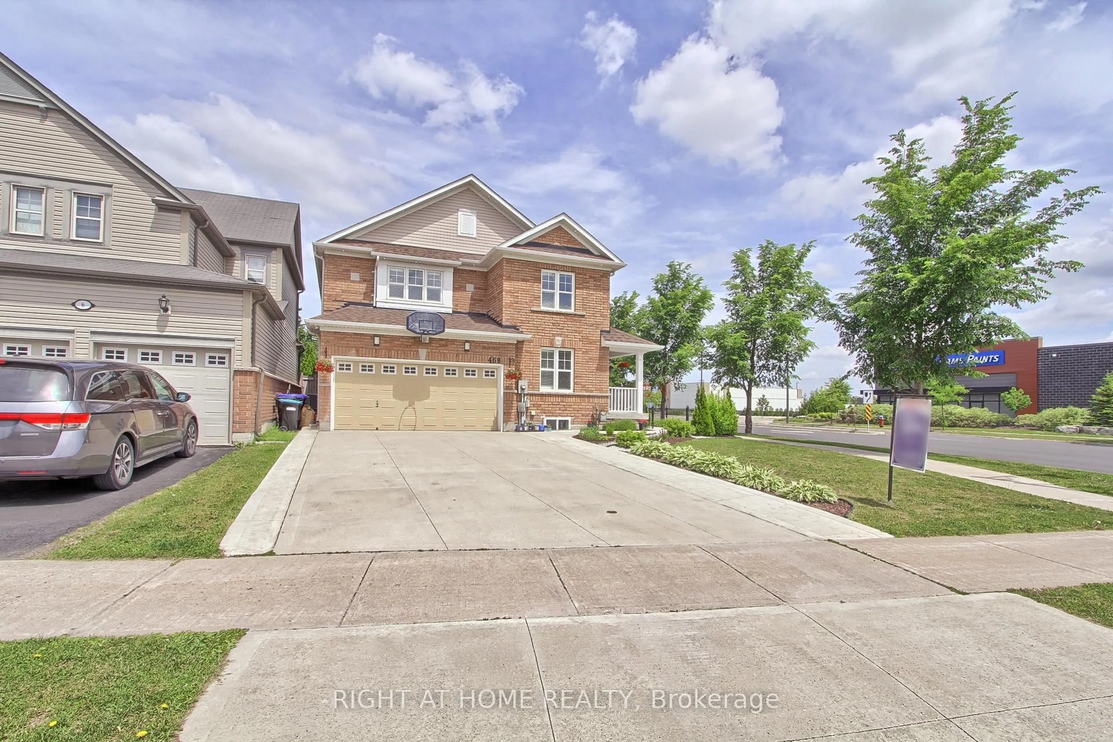 Home with brick exterior material, street for 468 Langford Blvd, Bradford West Gwillimbury Ontario L3Z 0K8