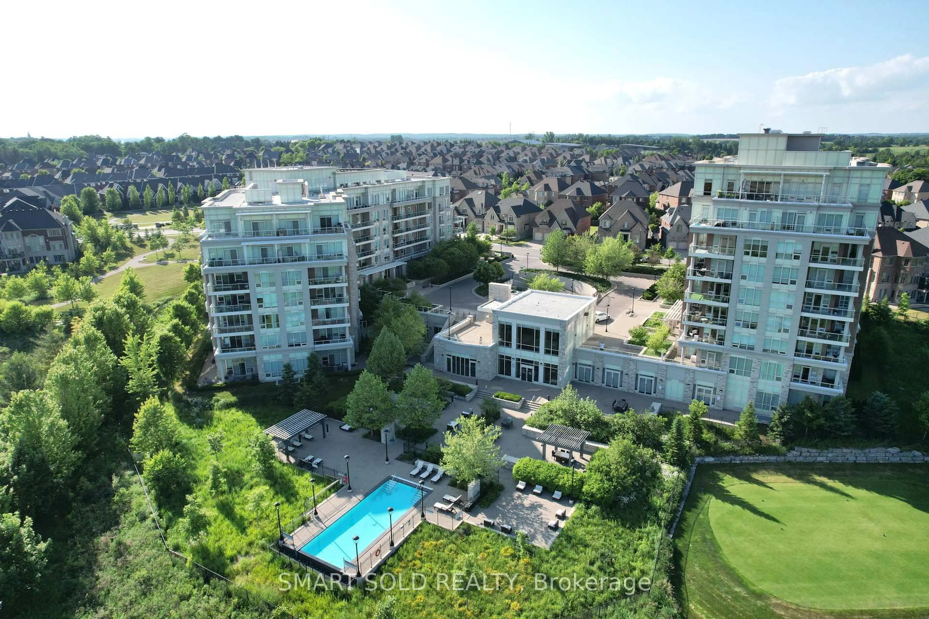 A pic from outside/outdoor area/front of a property/back of a property/a pic from drone, water/lake/river/ocean view for 15 Stollery Pond Cres #606, Markham Ontario L6C 0Y4