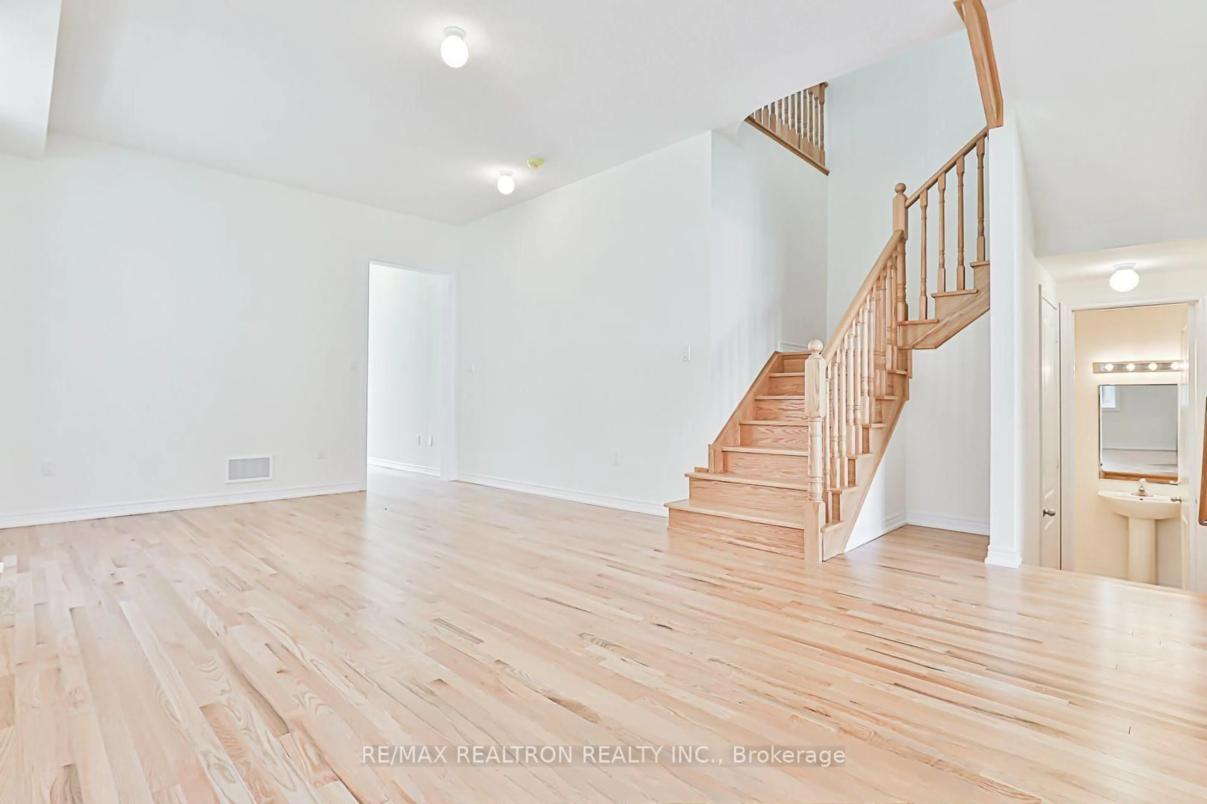 Unknown for 168 Wesmina Ave, Whitchurch-Stouffville Ontario L4A 5A2
