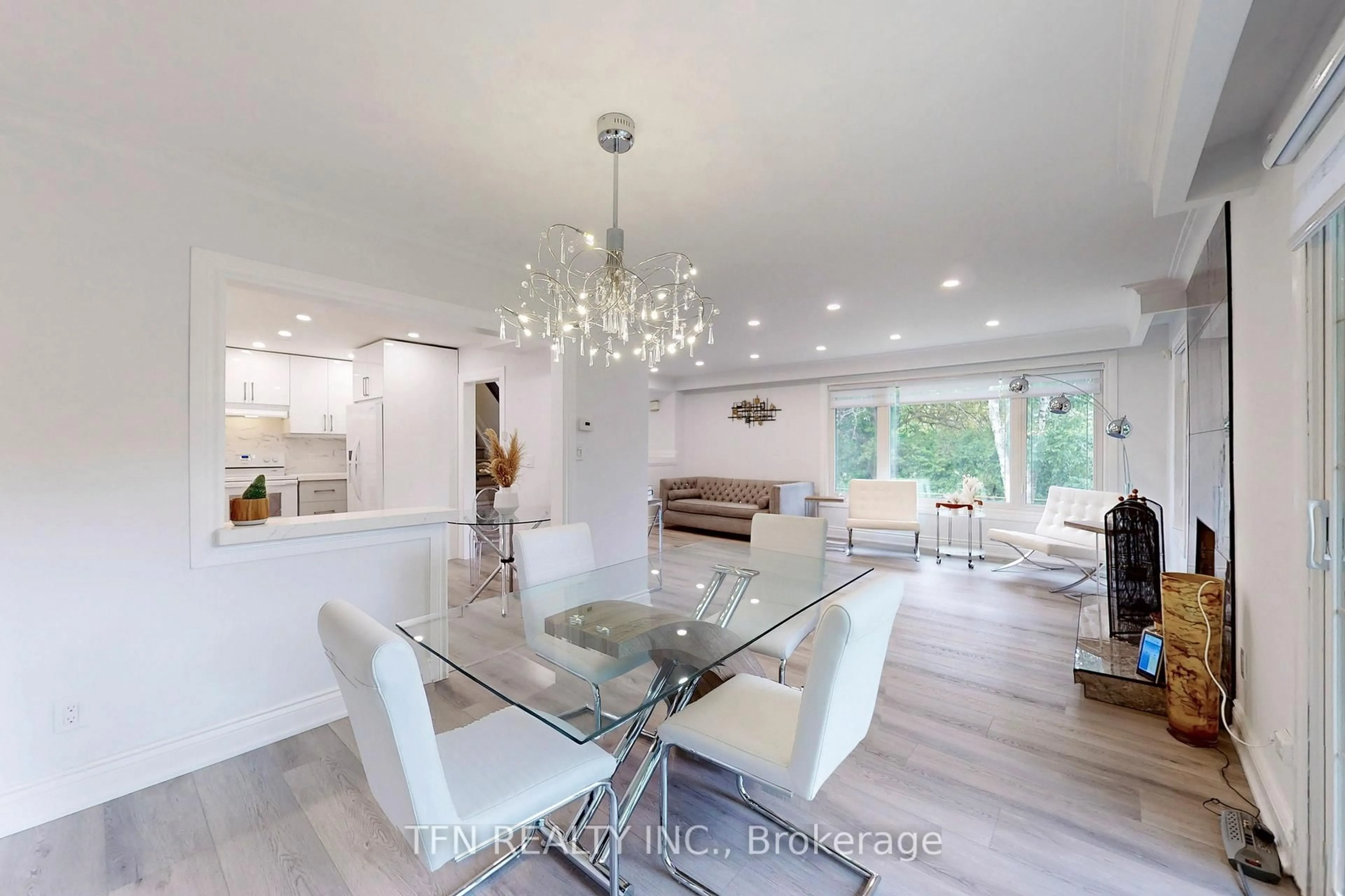 Unknown for 26 Claridge Dr, Richmond Hill Ontario L4C 6H2