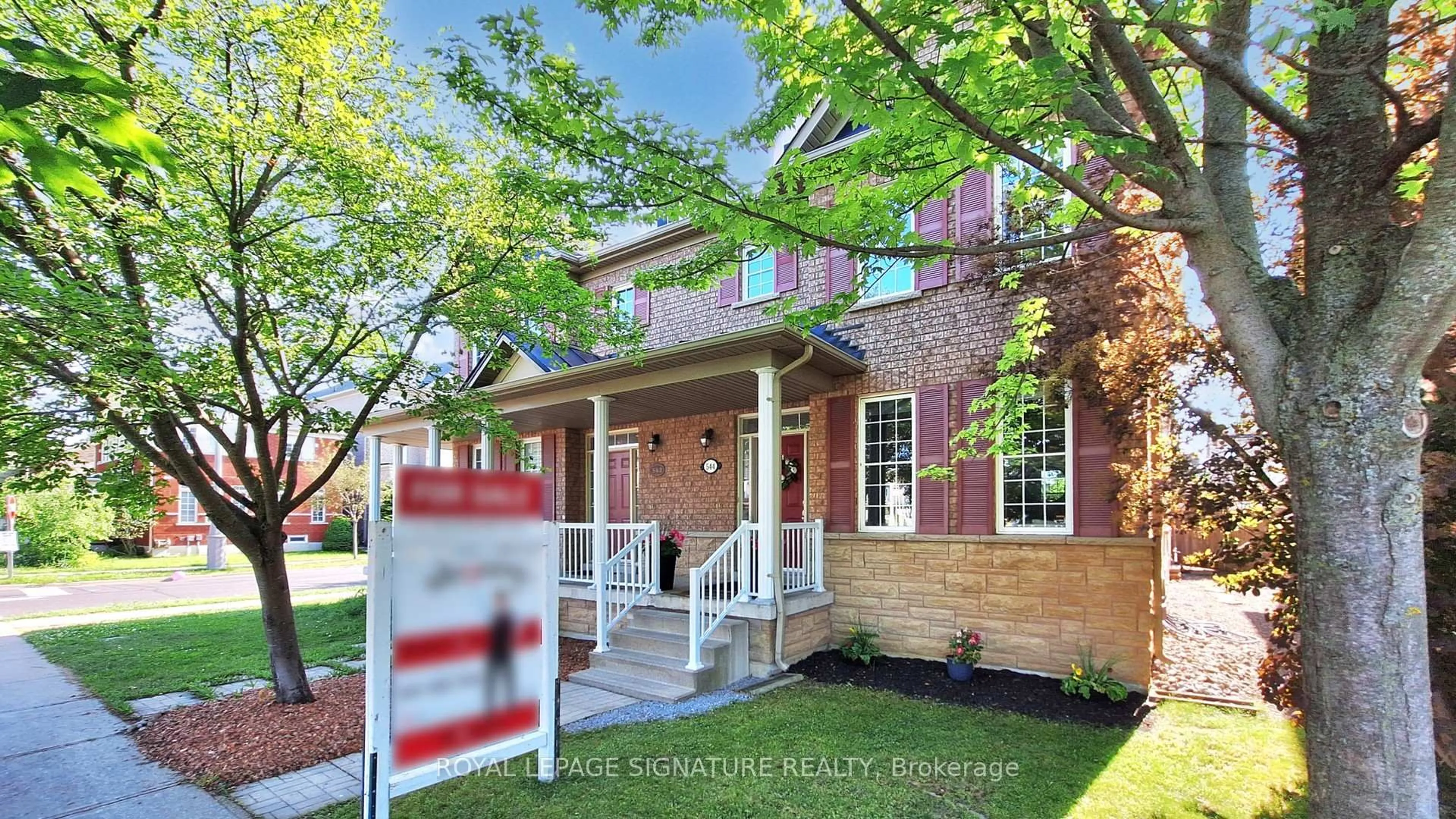 Home with brick exterior material, street for 544 Country Glen Rd, Markham Ontario L6B 1E8