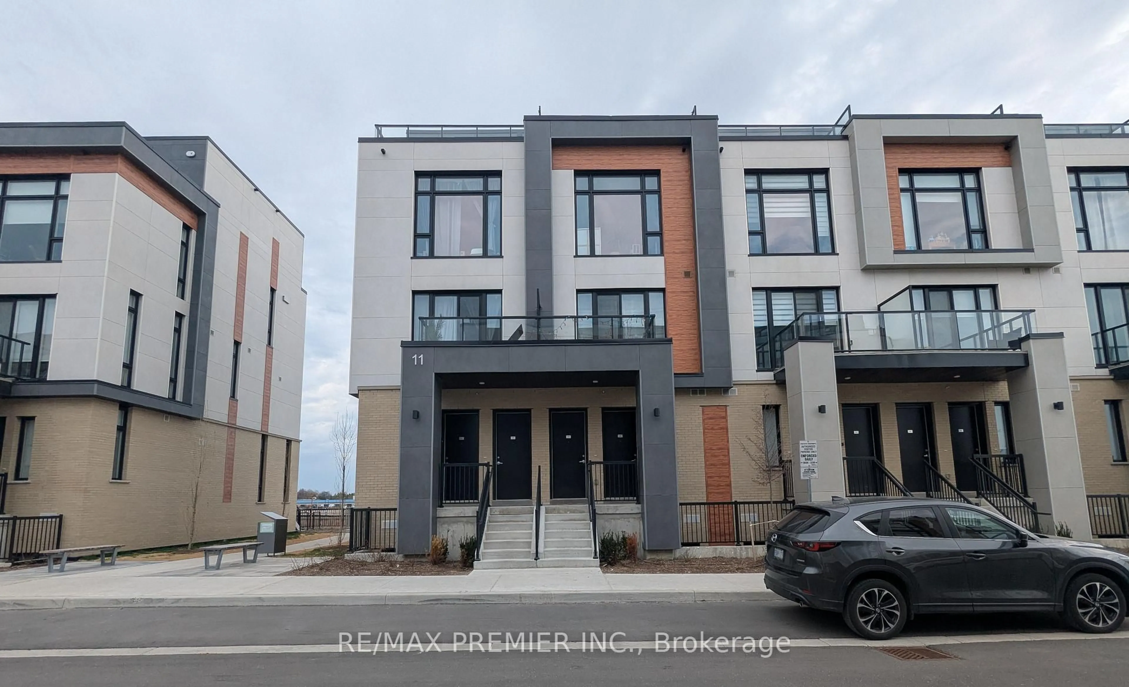 Unknown for 11 Steckley House Lane #411, Richmond Hill Ontario L4S 0N1