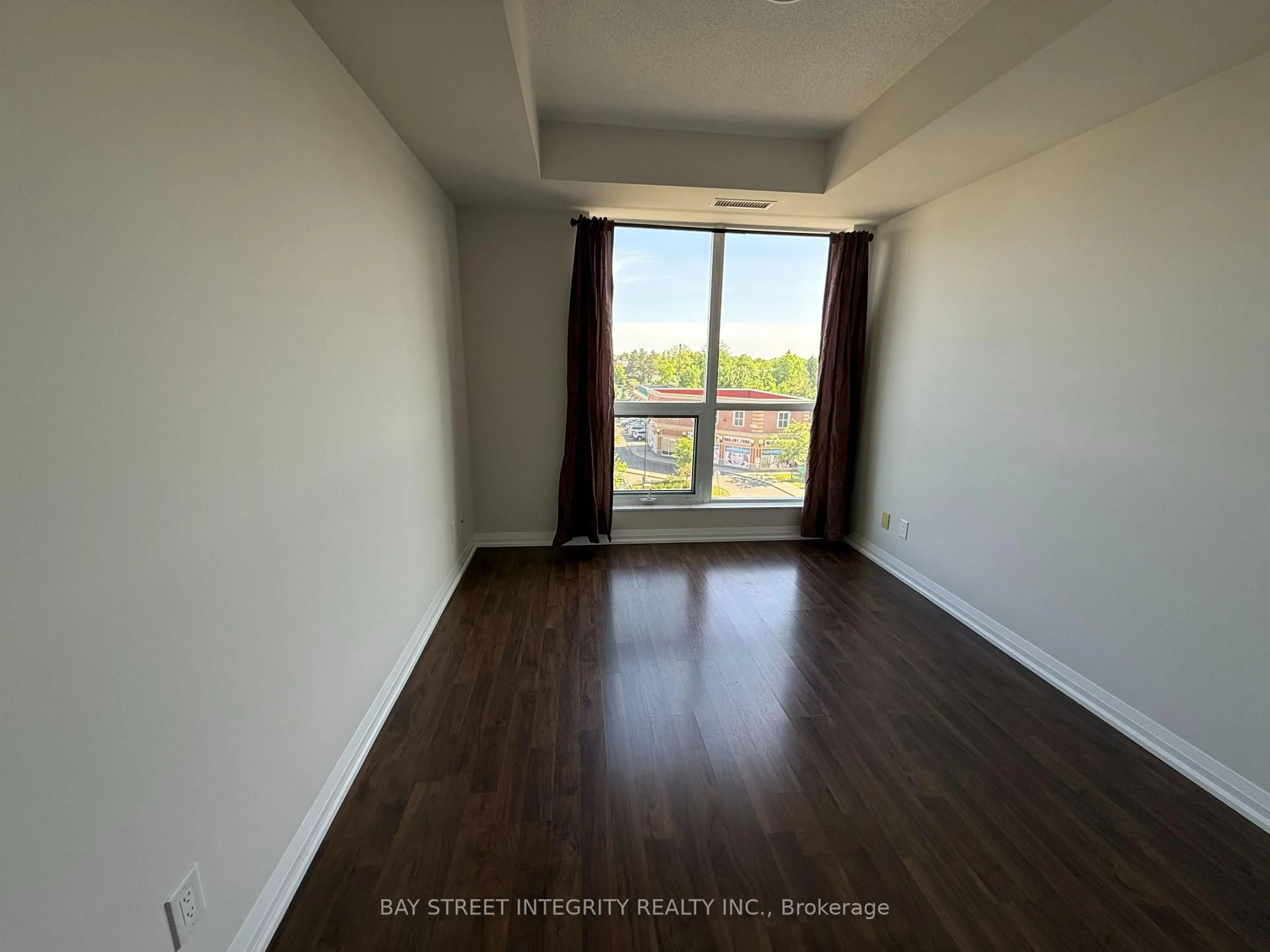 A pic of a room for 9500 Markham Rd #506, Markham Ontario L6E 0N6