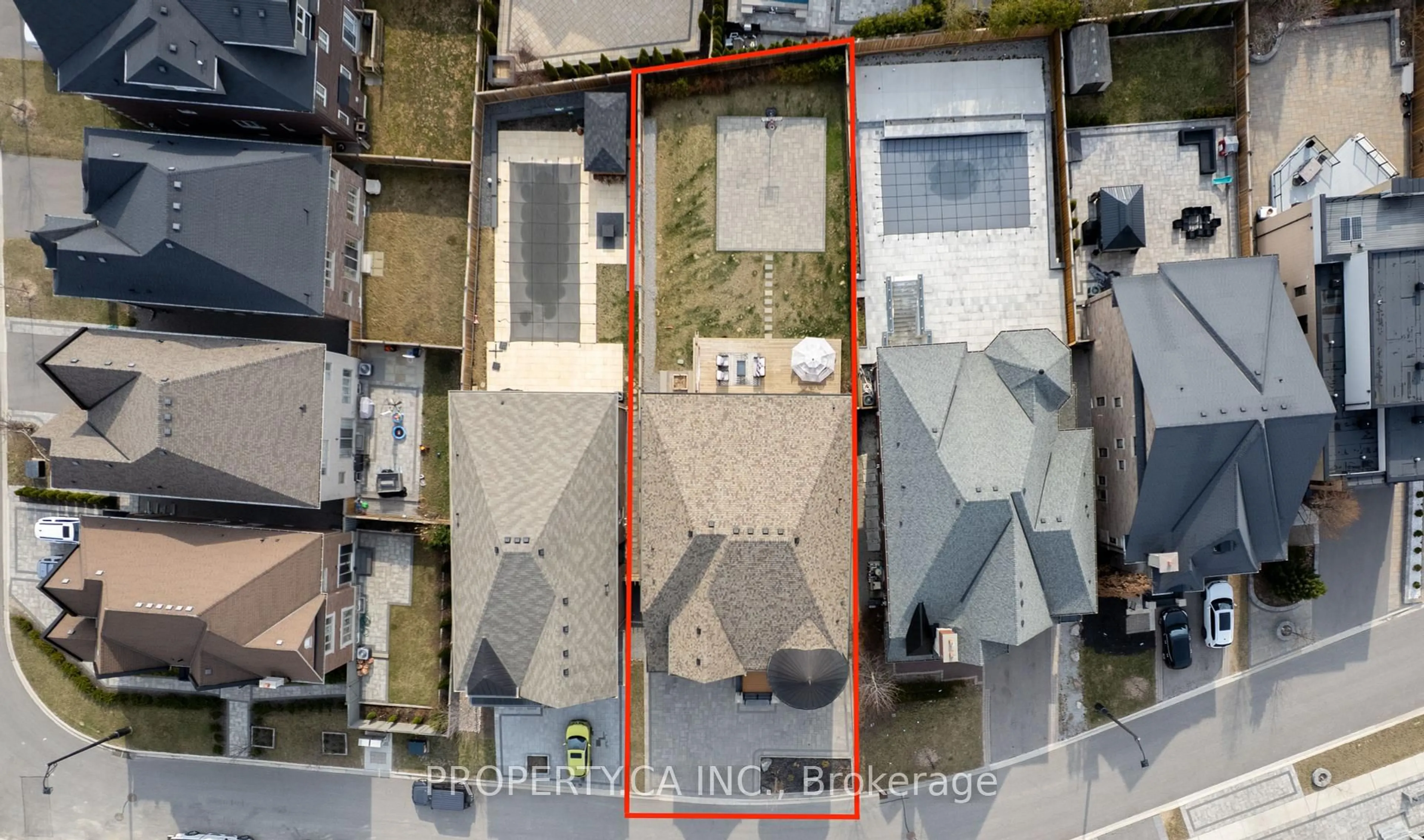 A pic from outside/outdoor area/front of a property/back of a property/a pic from drone, city buildings view from balcony for 52 Keatley Dr, Vaughan Ontario L6A 4Y3