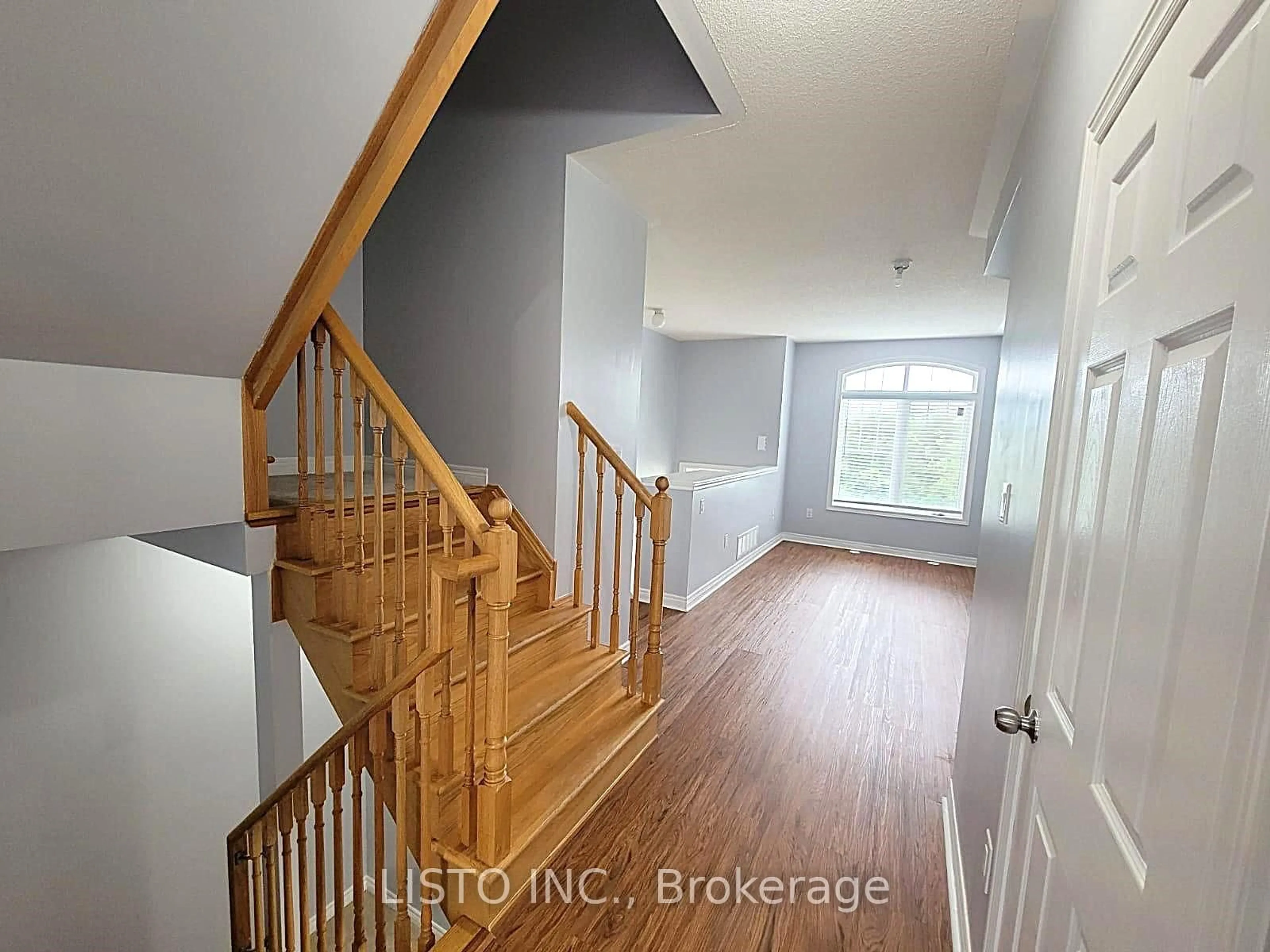A pic of a room for 21 Dundas Way, Markham Ontario L6E 0R7