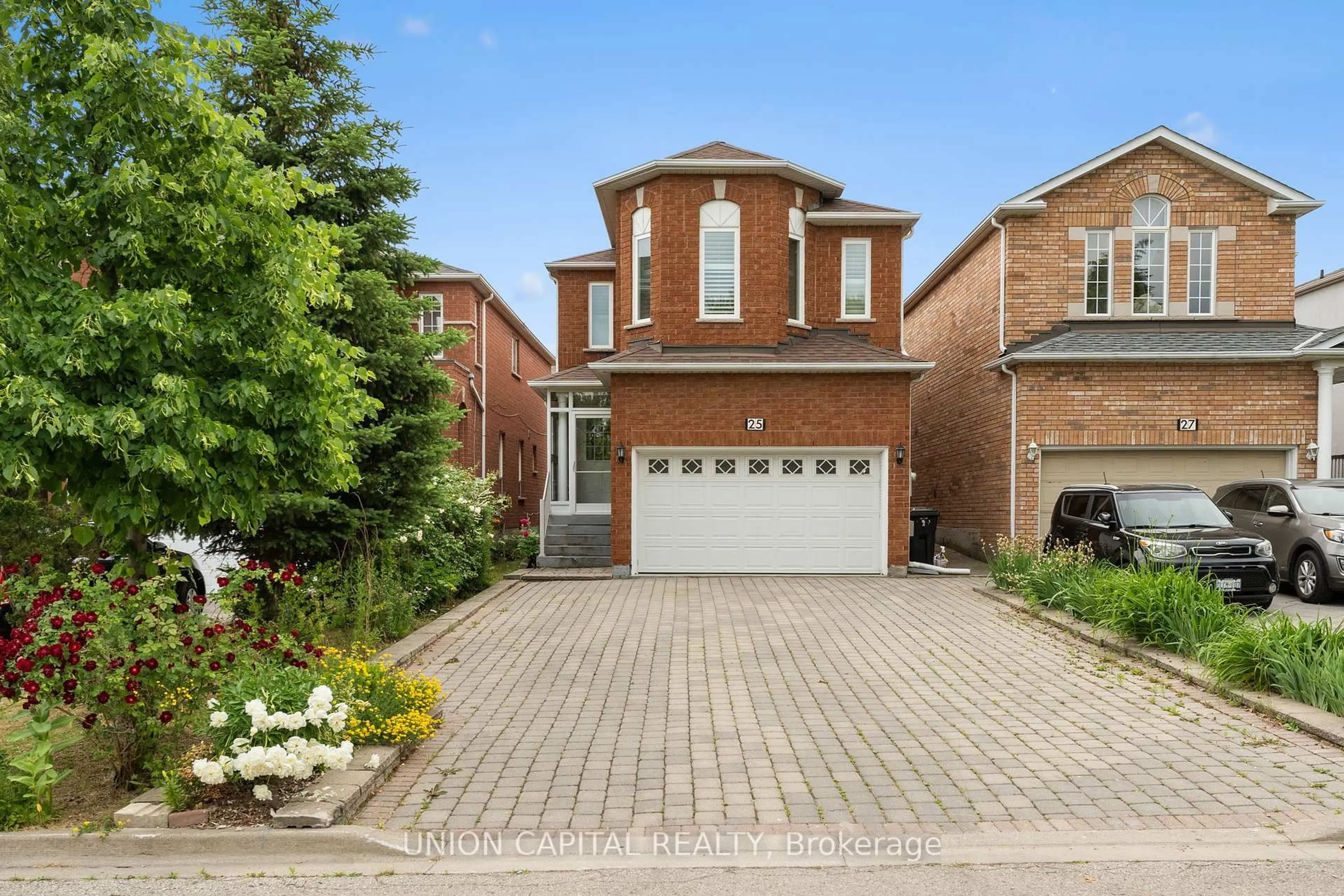 Home with brick exterior material, street for 25 Milano Ave, Vaughan Ontario L4H 2E1