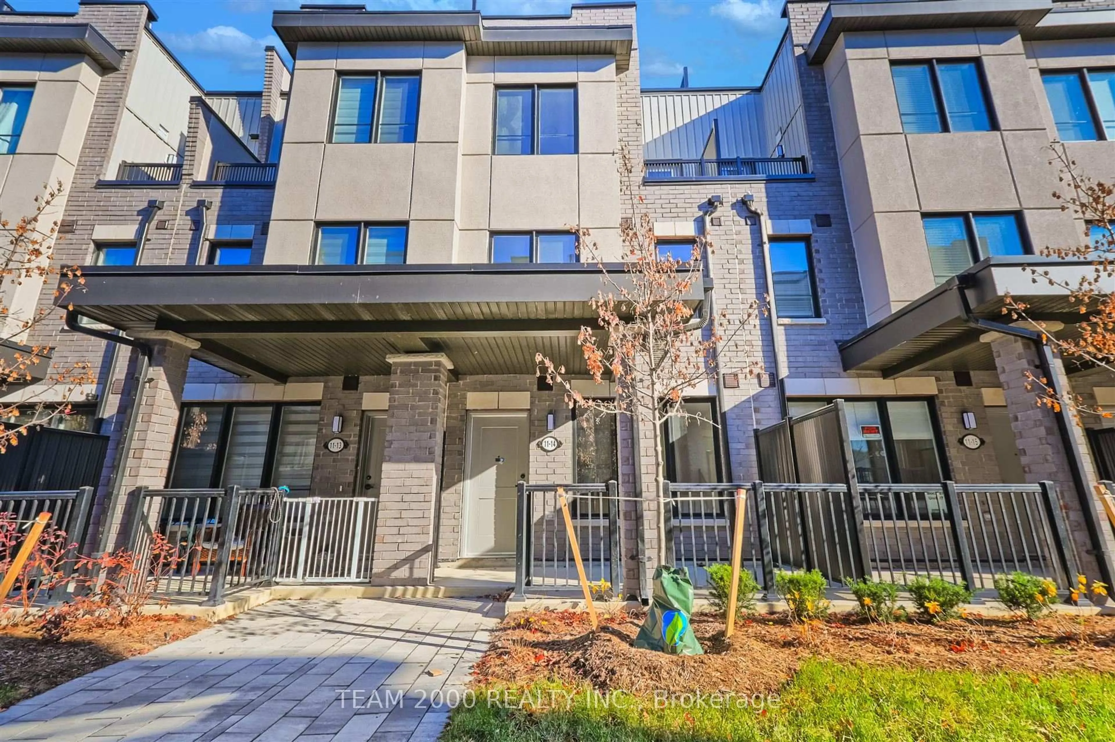 Unknown for 11 Baynes Way #14, Bradford West Gwillimbury Ontario L3Z 4M5