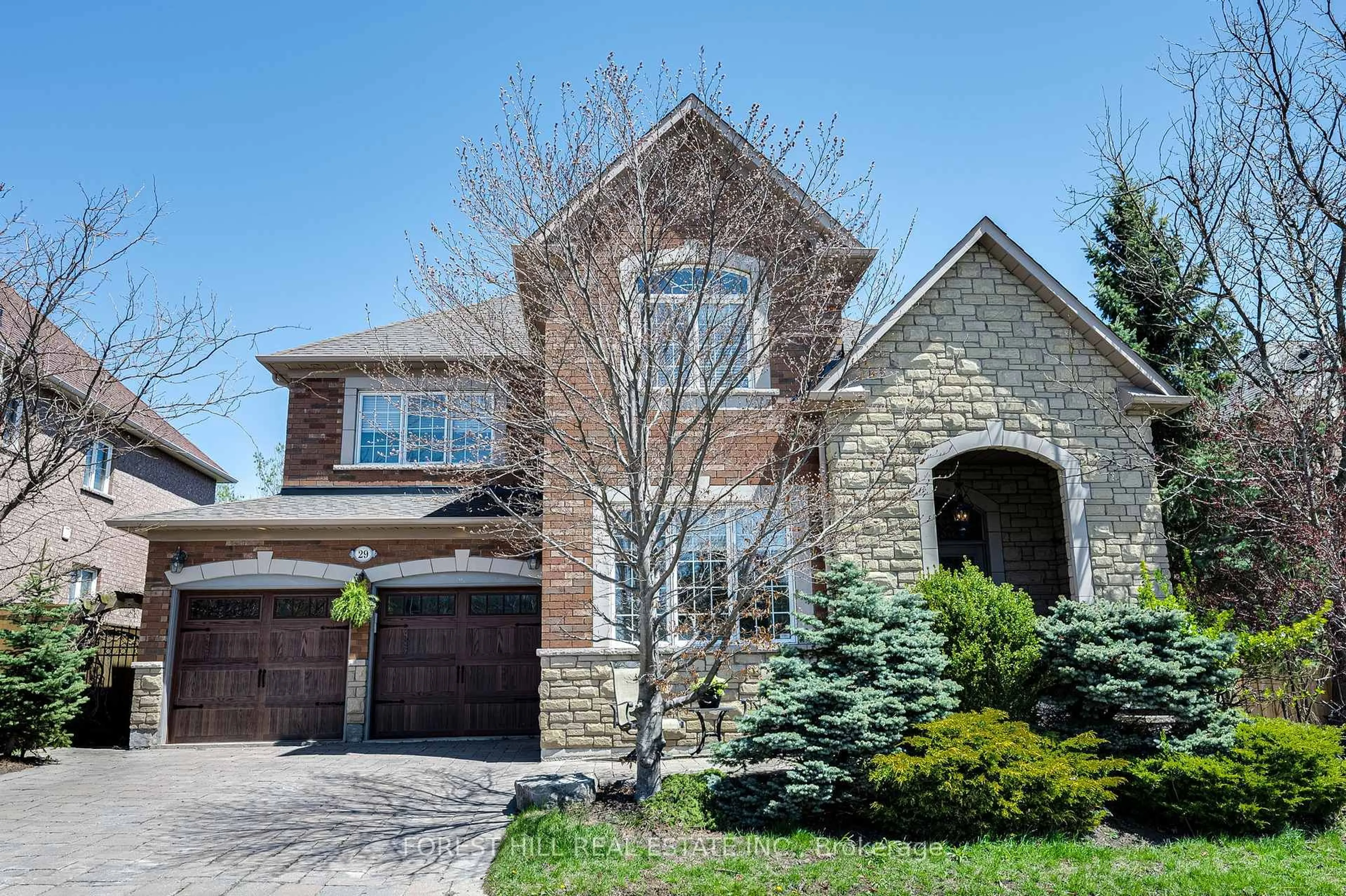 Home with brick exterior material, street for 29 Red Cardinal Tr, Richmond Hill Ontario L4E 3Y5