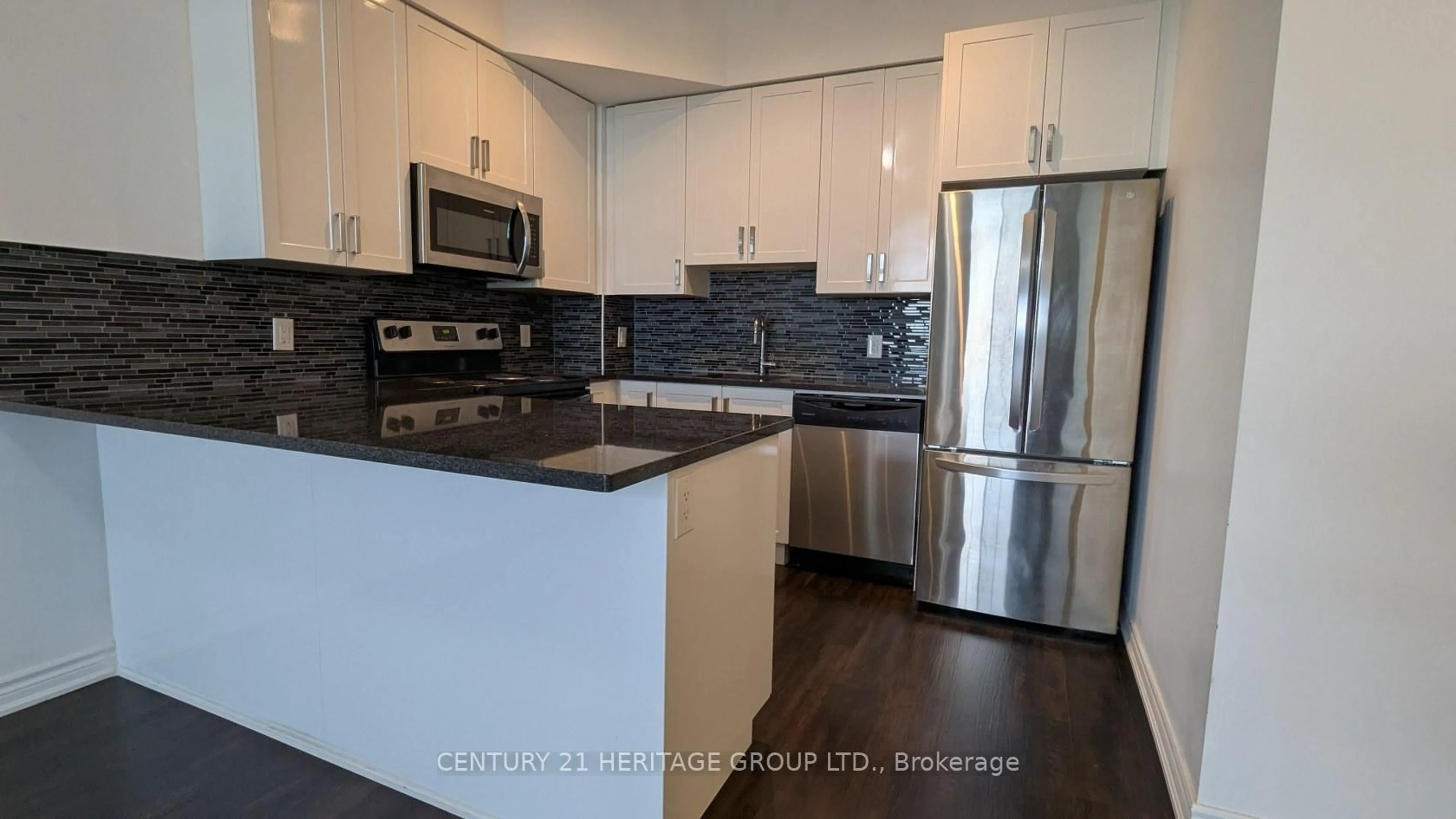 Open concept kitchen, unknown for 11611 Yonge St #701, Richmond Hill Ontario L4E 1G2
