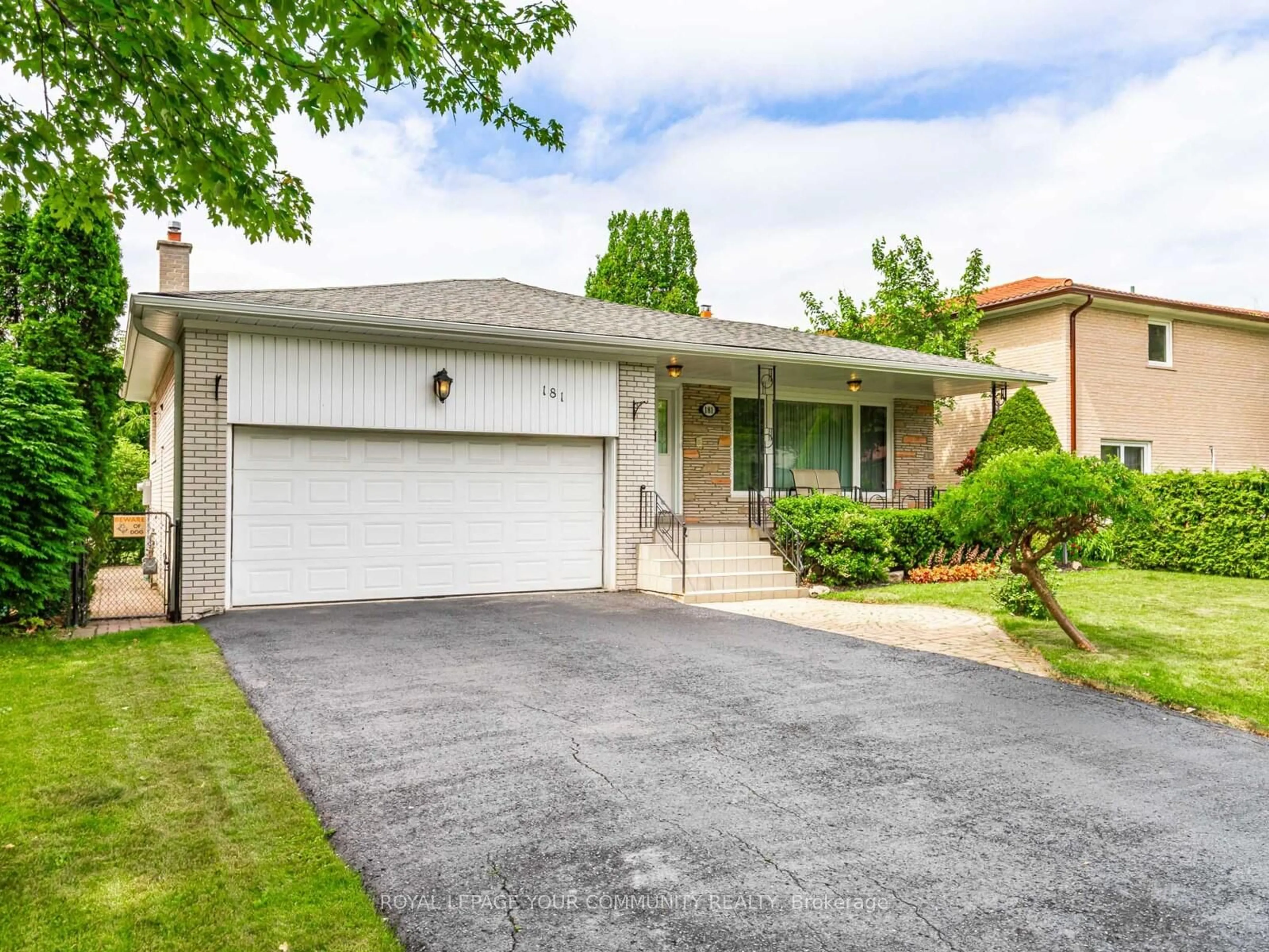 Home with vinyl exterior material, street for 181 Kirk Dr, Markham Ontario L3T 3L7