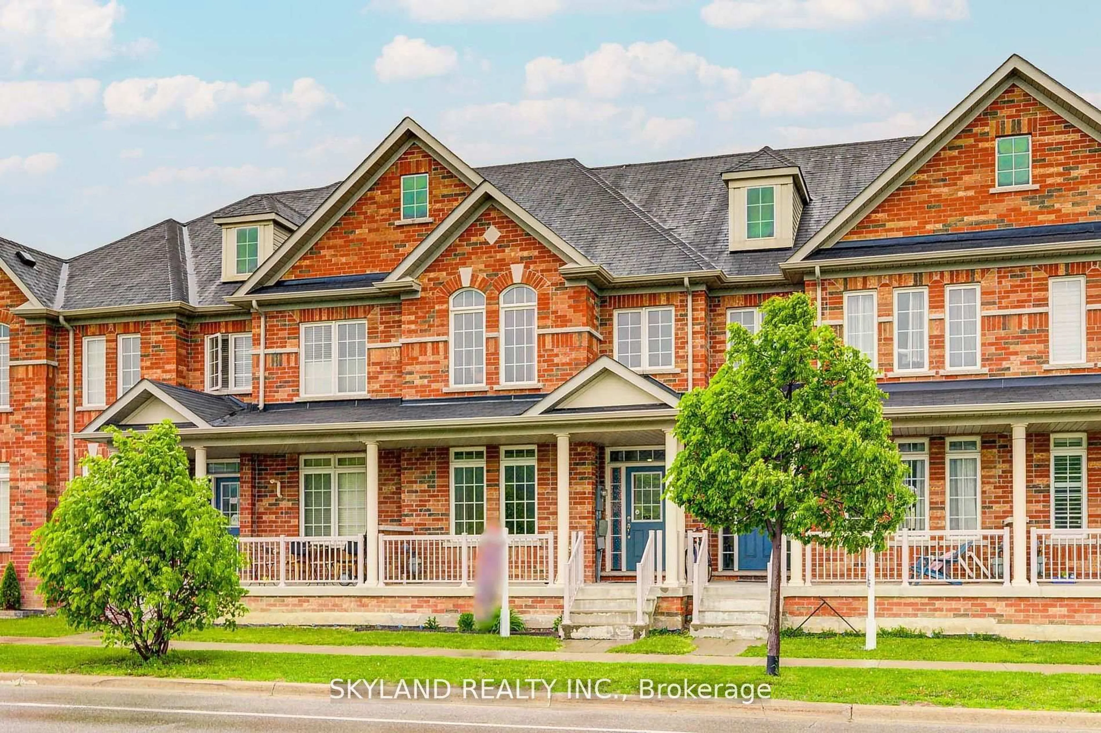 Home with brick exterior material, street for 932 Castlemore Ave, Markham Ontario L6E 0N3