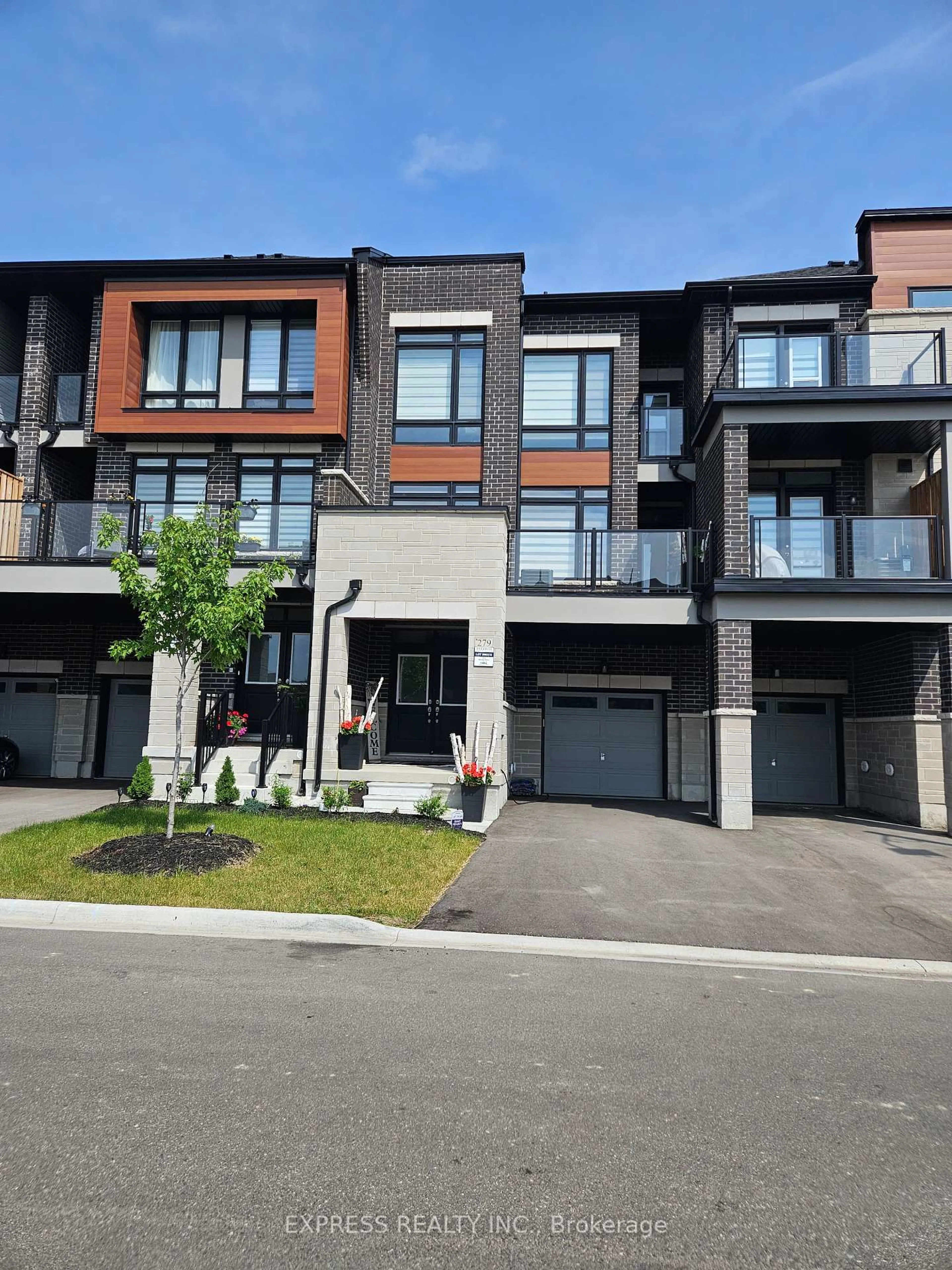 Home with brick exterior material, street for 279 Moody Dr, Vaughan Ontario L4H 5G2