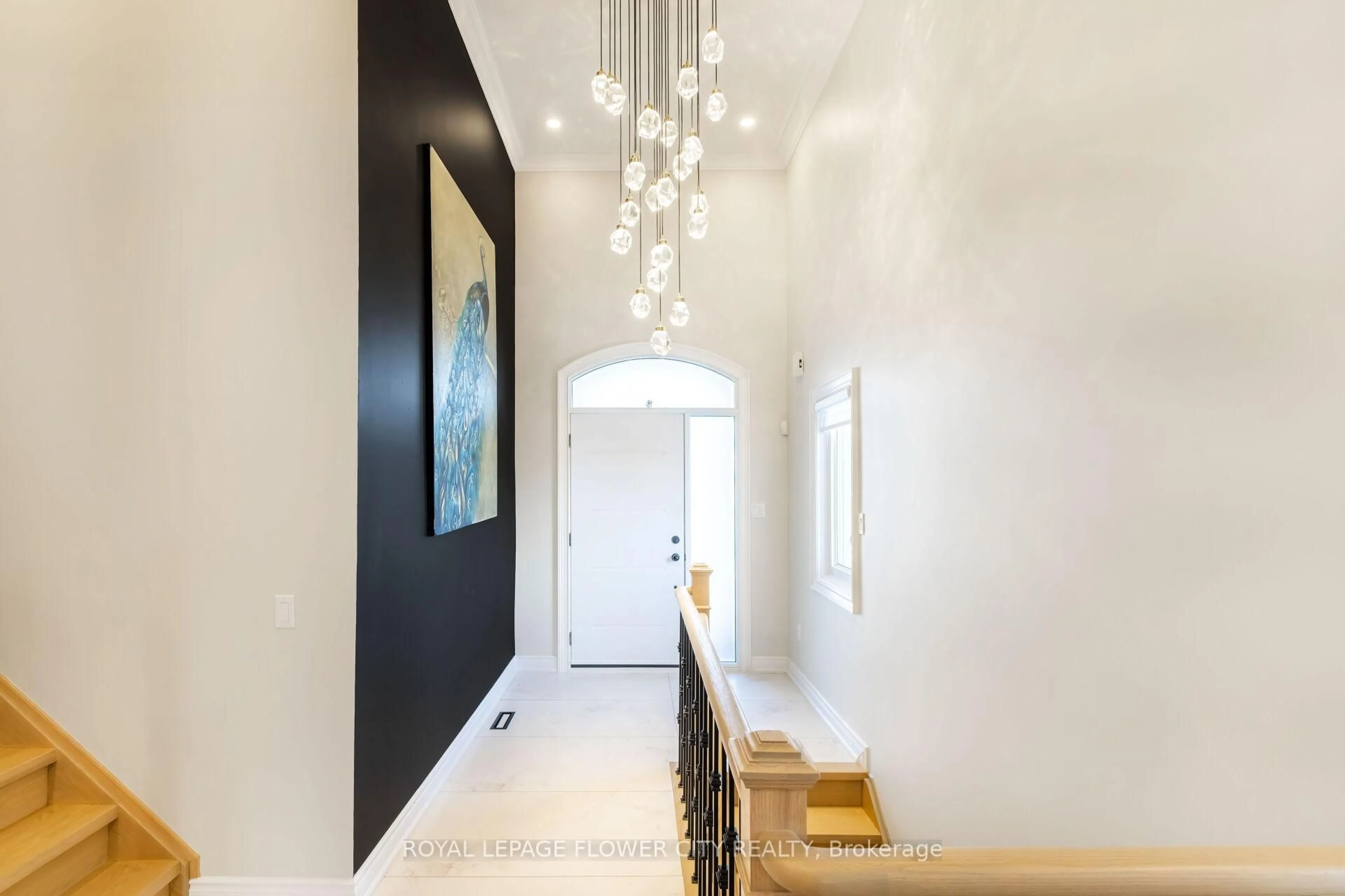 Indoor entryway for 109 Humberwood Gate, Vaughan Ontario L4L 9G5