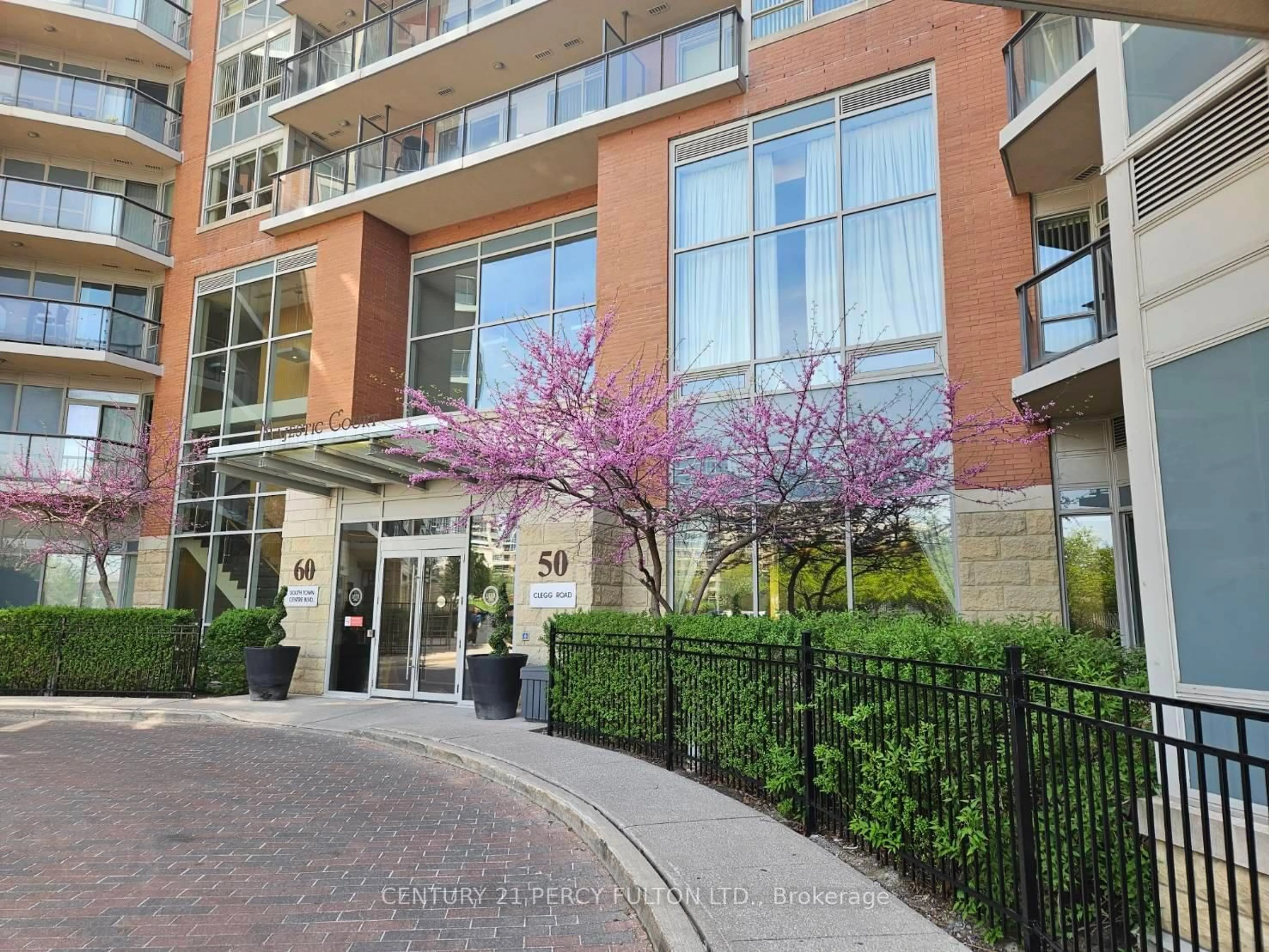 Indoor foyer for 60 South Town Centre Blvd #1209, Markham Ontario L6G 0C5