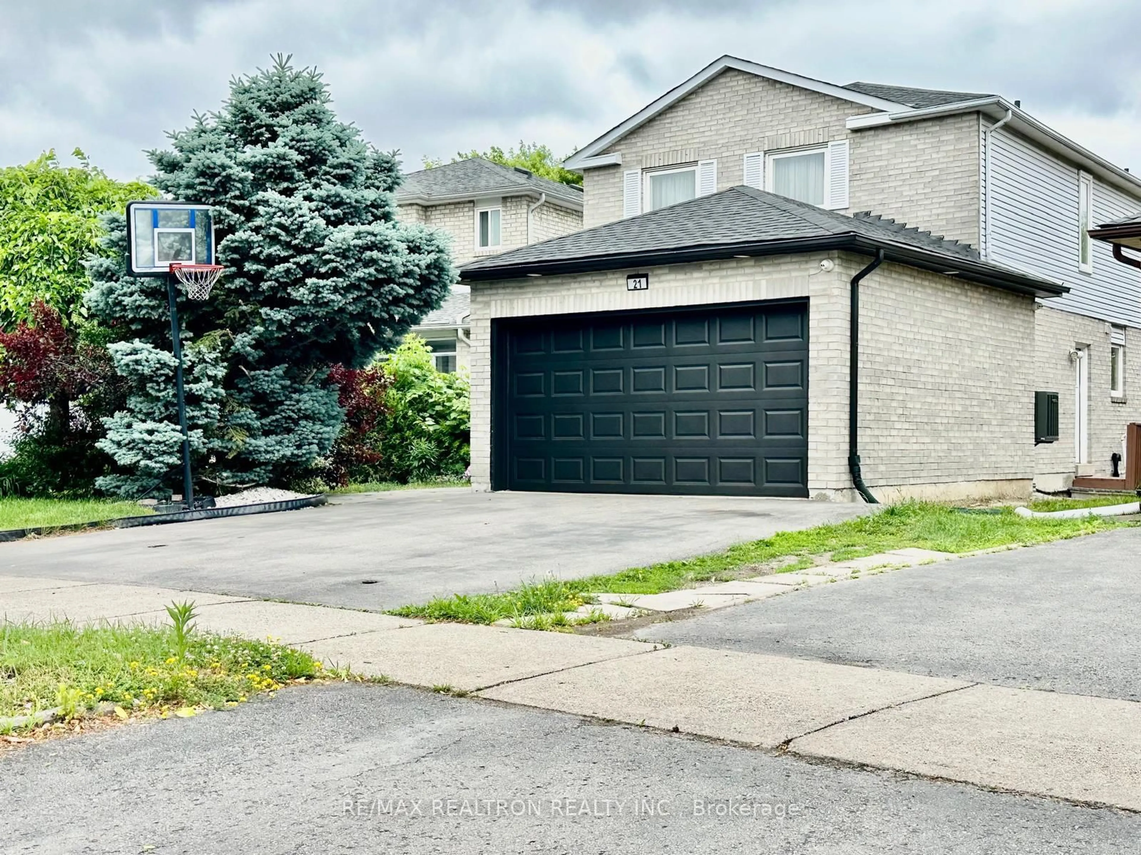 Unknown for 21 Bingham St, Richmond Hill Ontario L4C 8Y7