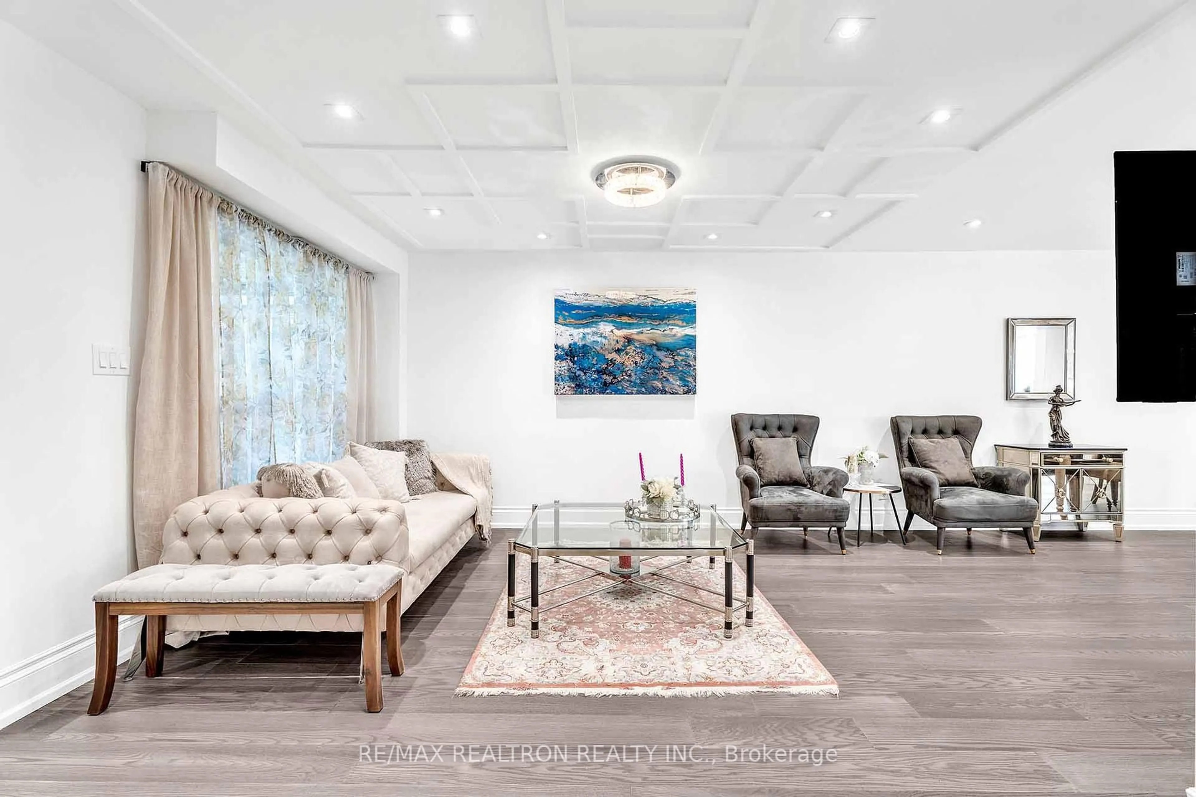Living room with furniture, unknown for 21 Bingham St, Richmond Hill Ontario L4C 8Y7