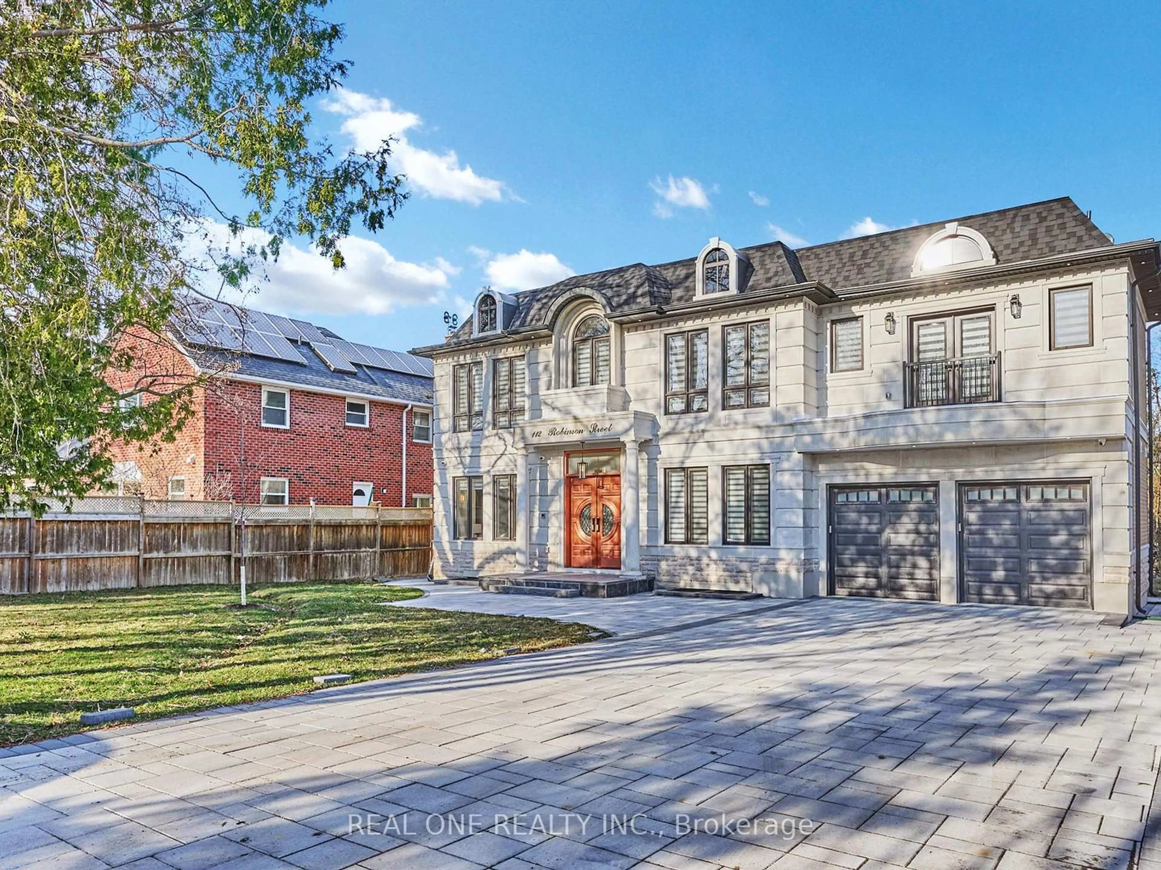 Home with brick exterior material, street for 112 Robinson St, Markham Ontario L3P 1P1