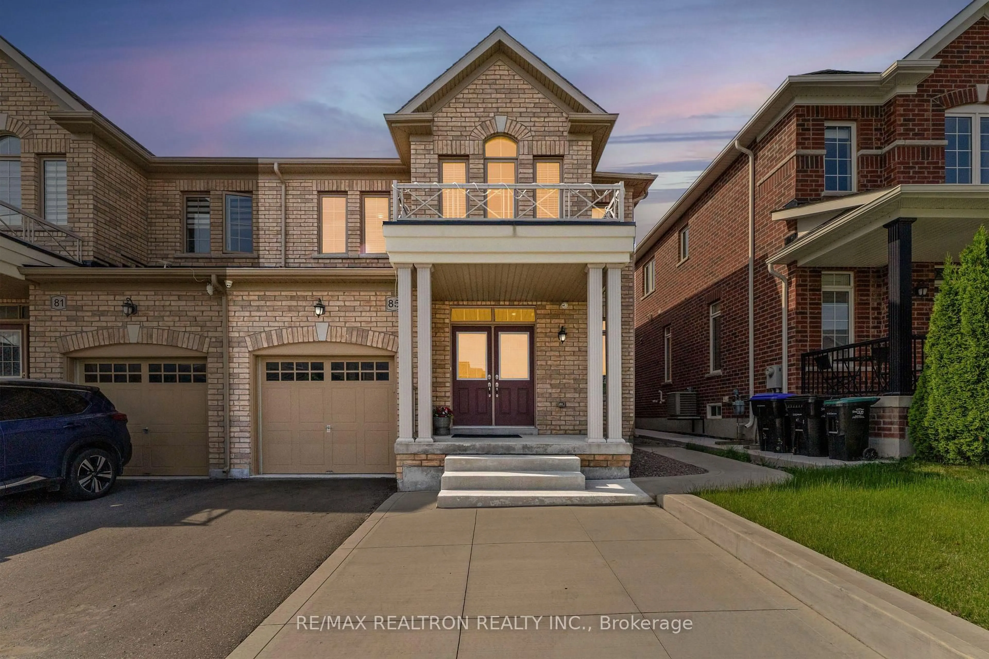 Home with brick exterior material, street for 85 Algeo Way, Bradford West Gwillimbury Ontario L3Z 0W1