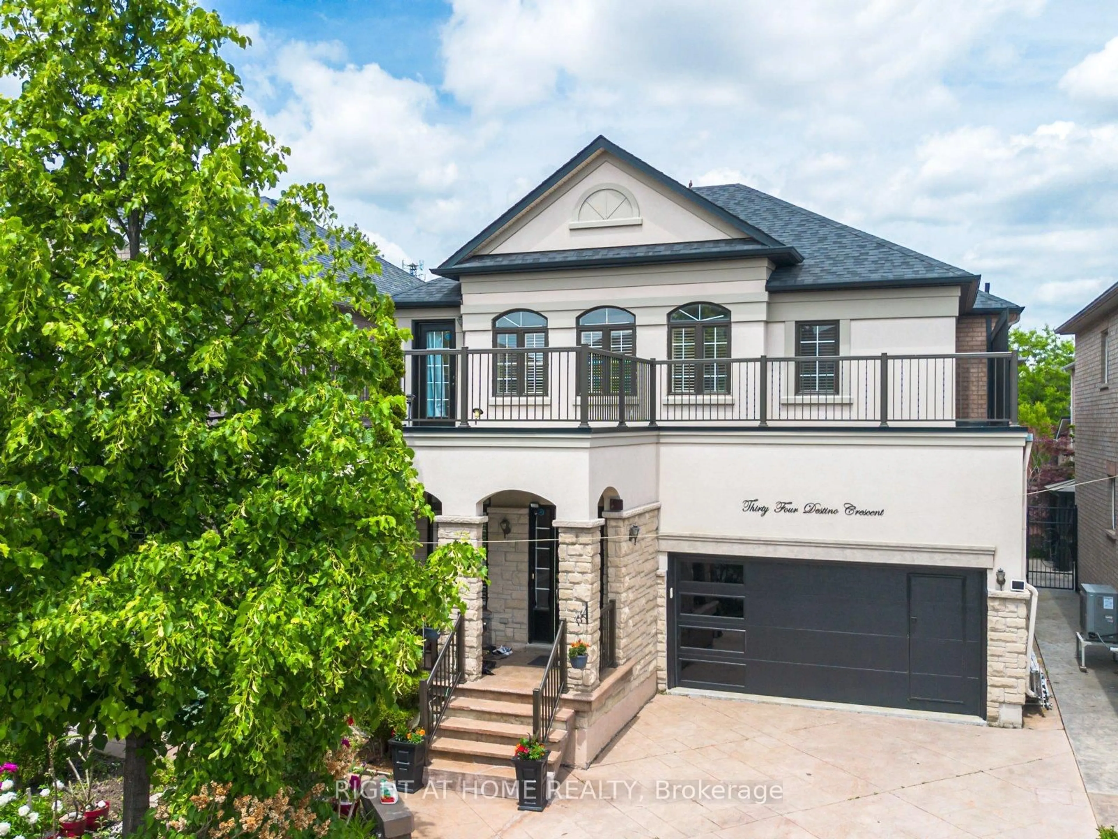 Home with brick exterior material, street for 34 Destino Cres, Vaughan Ontario L4H 3E1