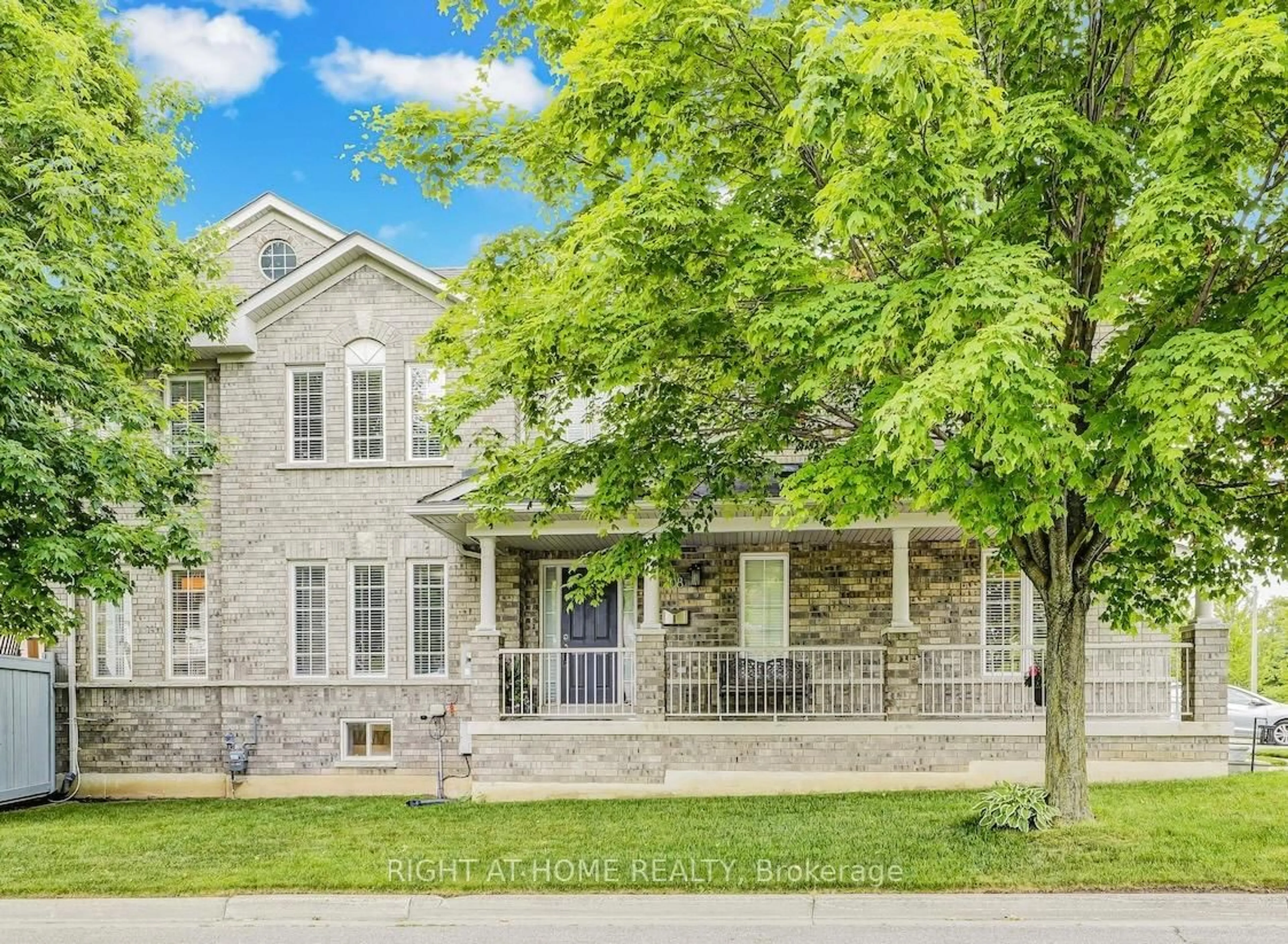 Home with brick exterior material, street for 108 King William Cres, Richmond Hill Ontario L4B 4T1