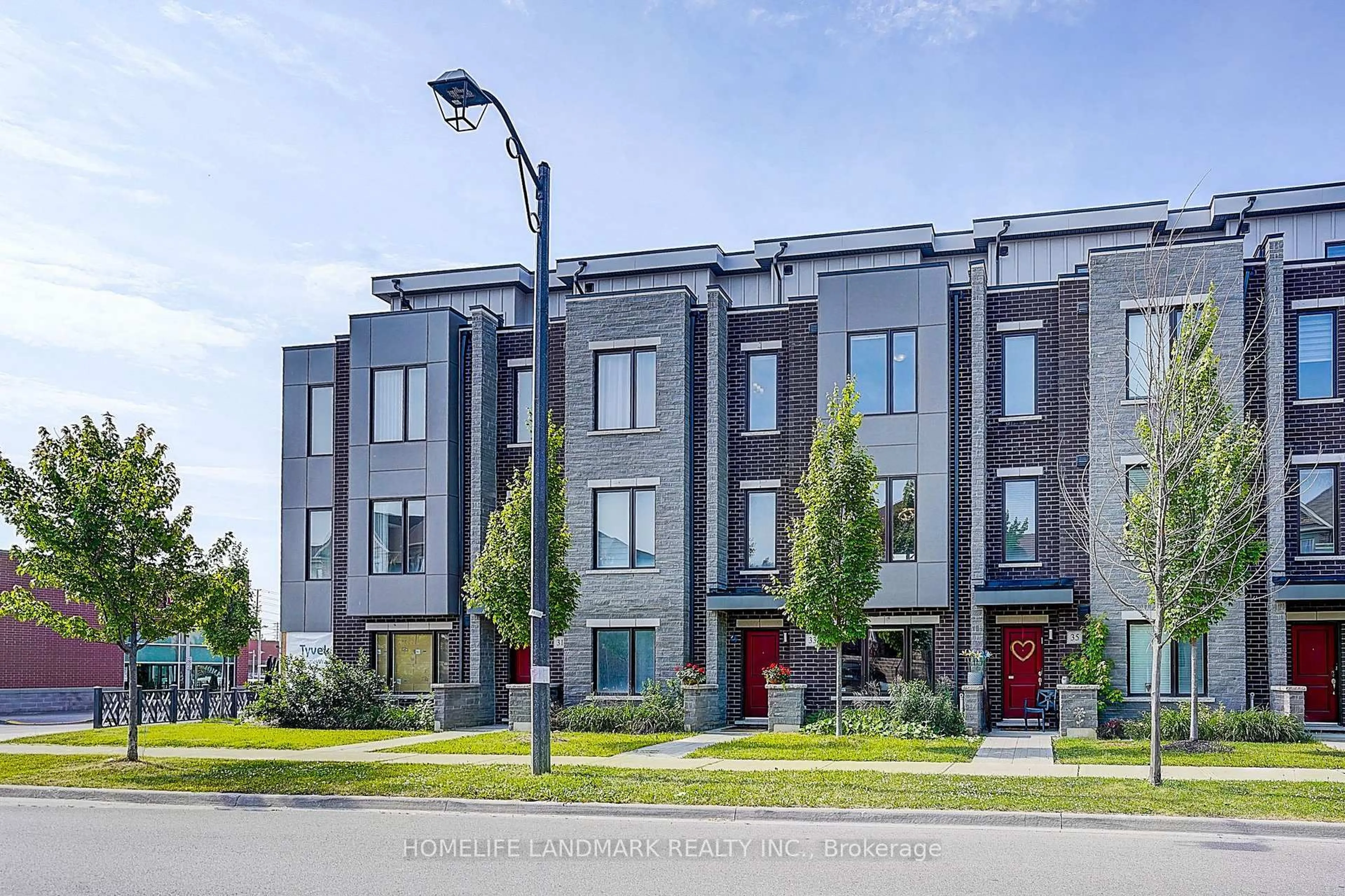 Unknown for 33 George Kirby St, Vaughan Ontario L6A 0K5