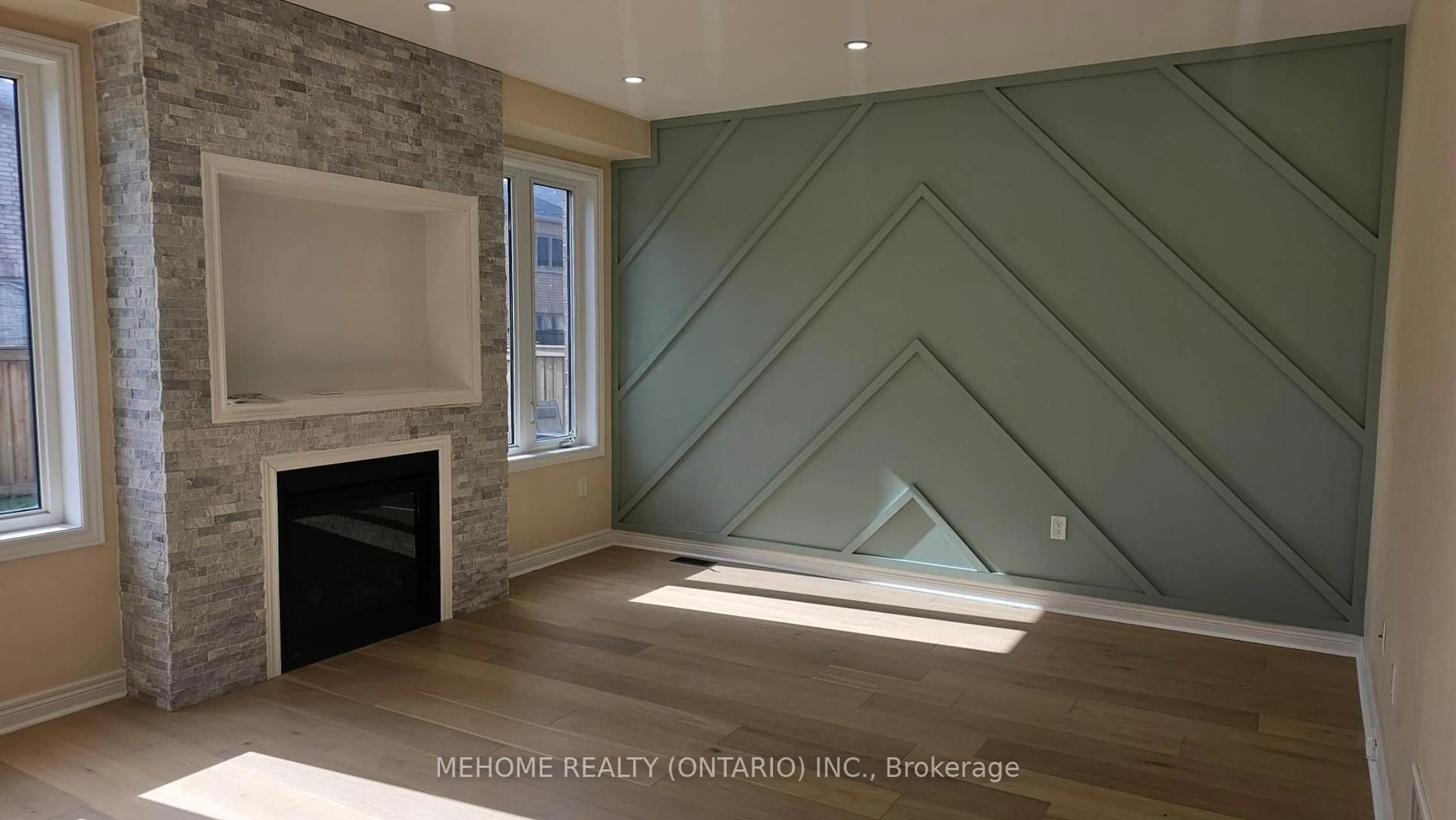 A pic of a room for 6 Brownsberger Rd, Whitchurch-Stouffville Ontario L4A 0W5