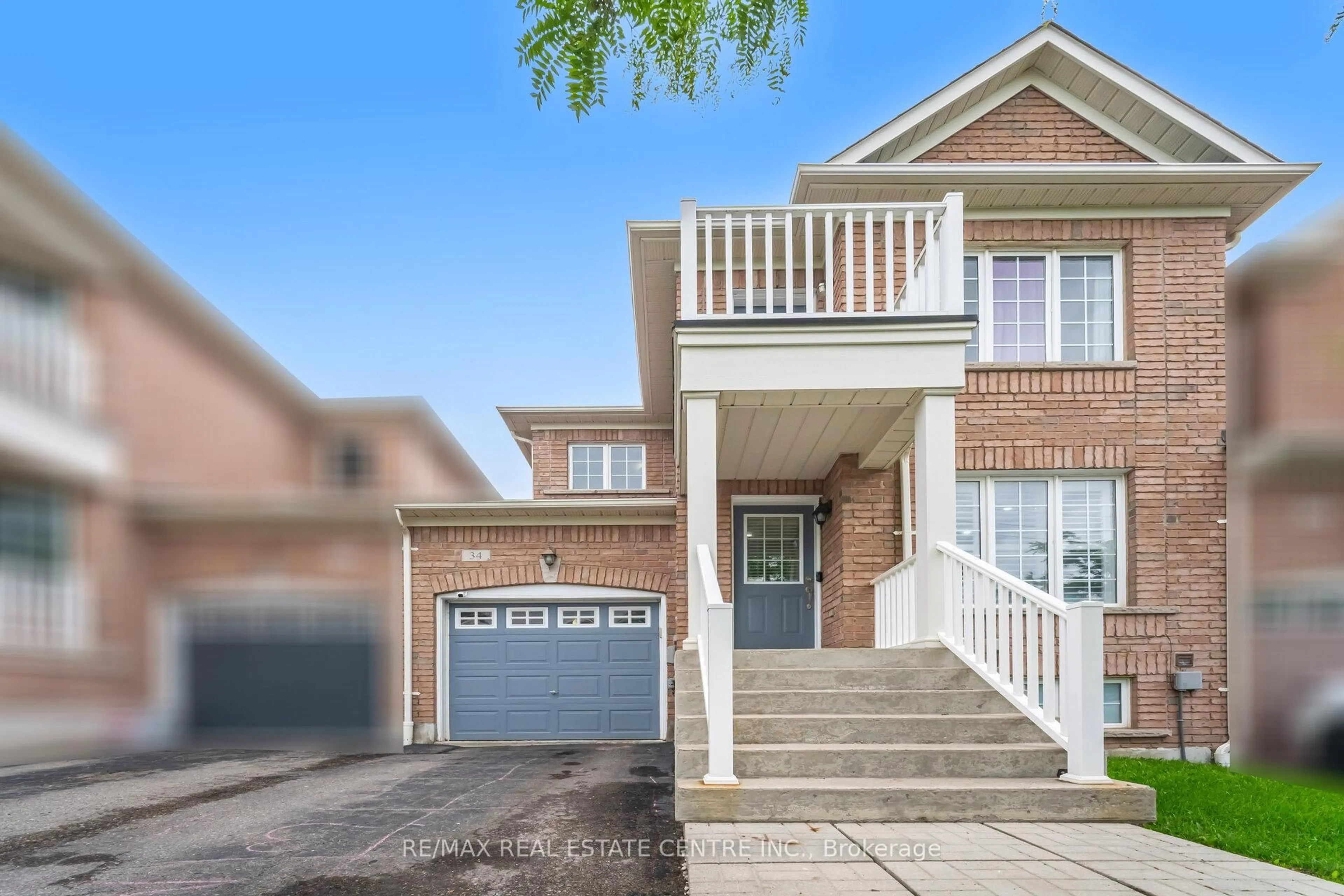 Home with brick exterior material, street for 34 Firbank Lane, Whitchurch-Stouffville Ontario L4A 0K9
